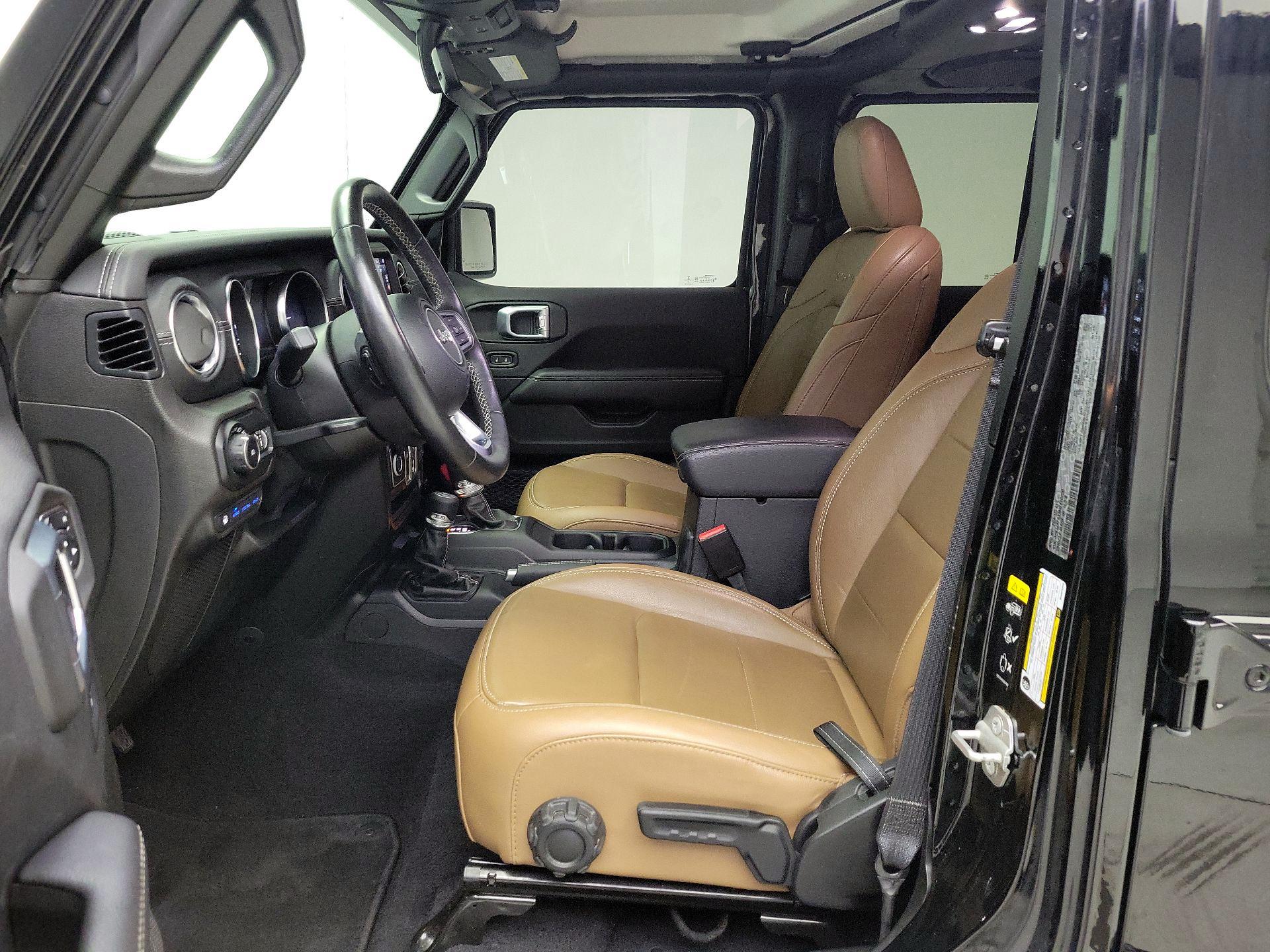 Thumbnail: 2021 Jeep Wrangler - 11