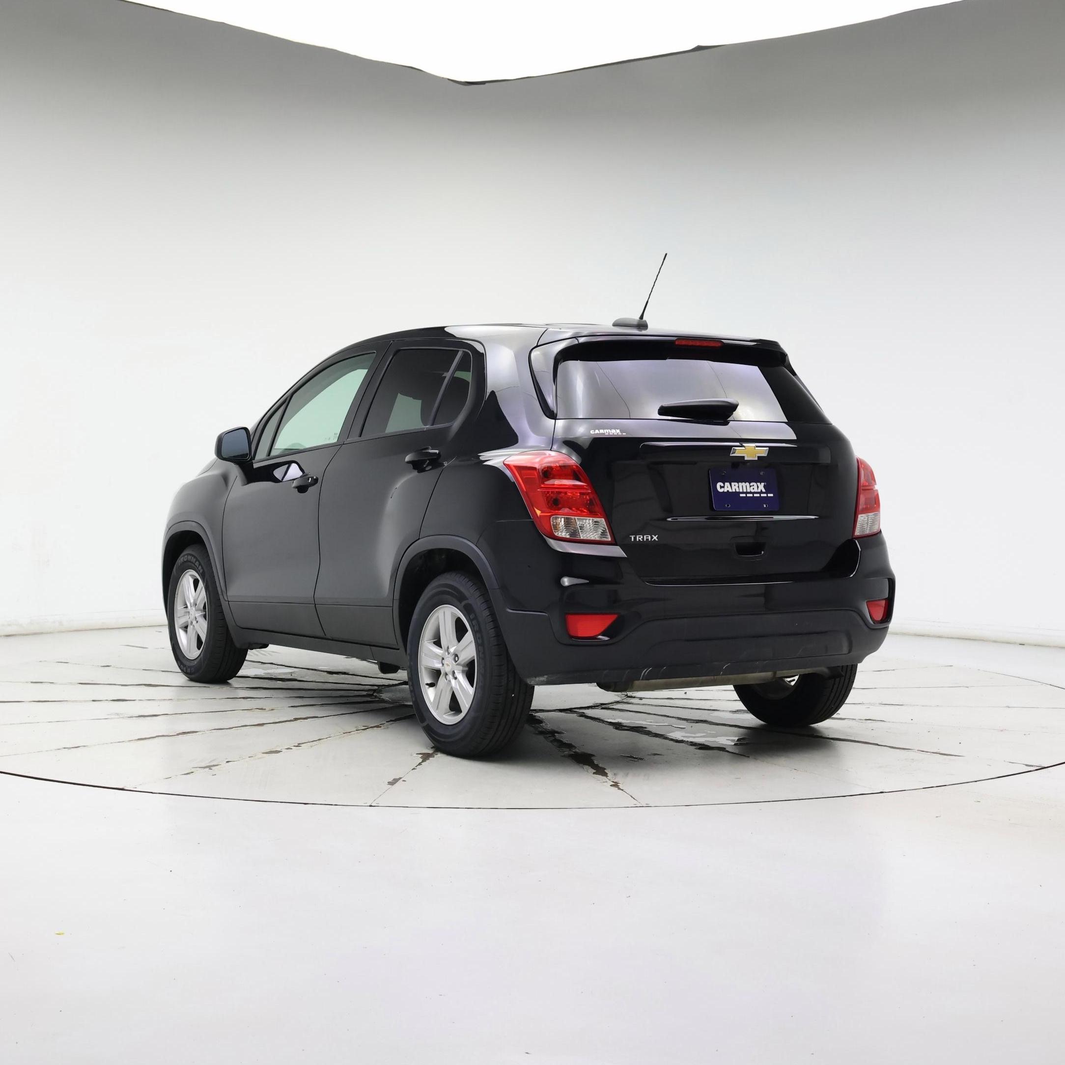 Thumbnail: 2020 Chevrolet Trax - 2
