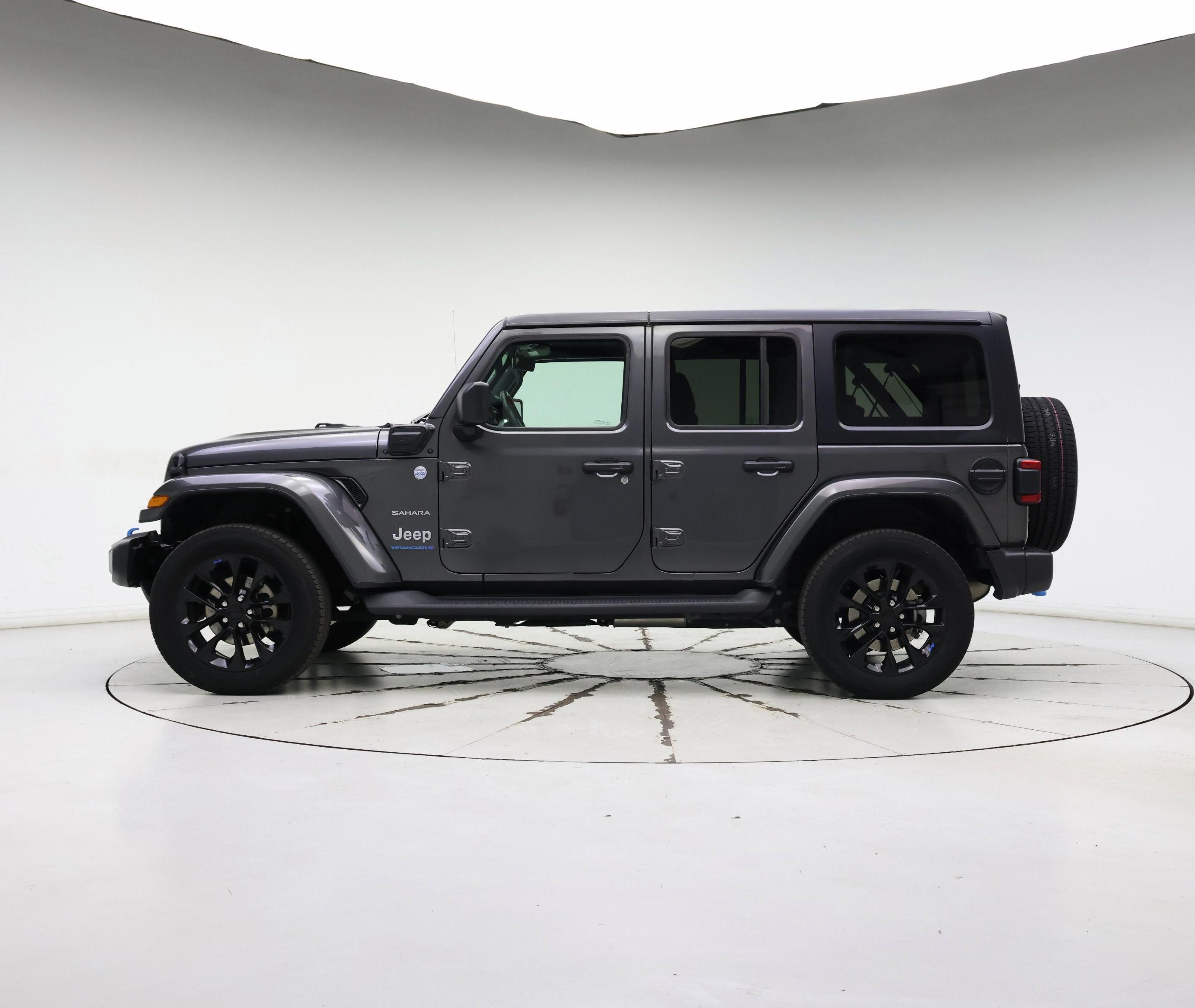 Thumbnail: 2023 Jeep Wrangler - 3