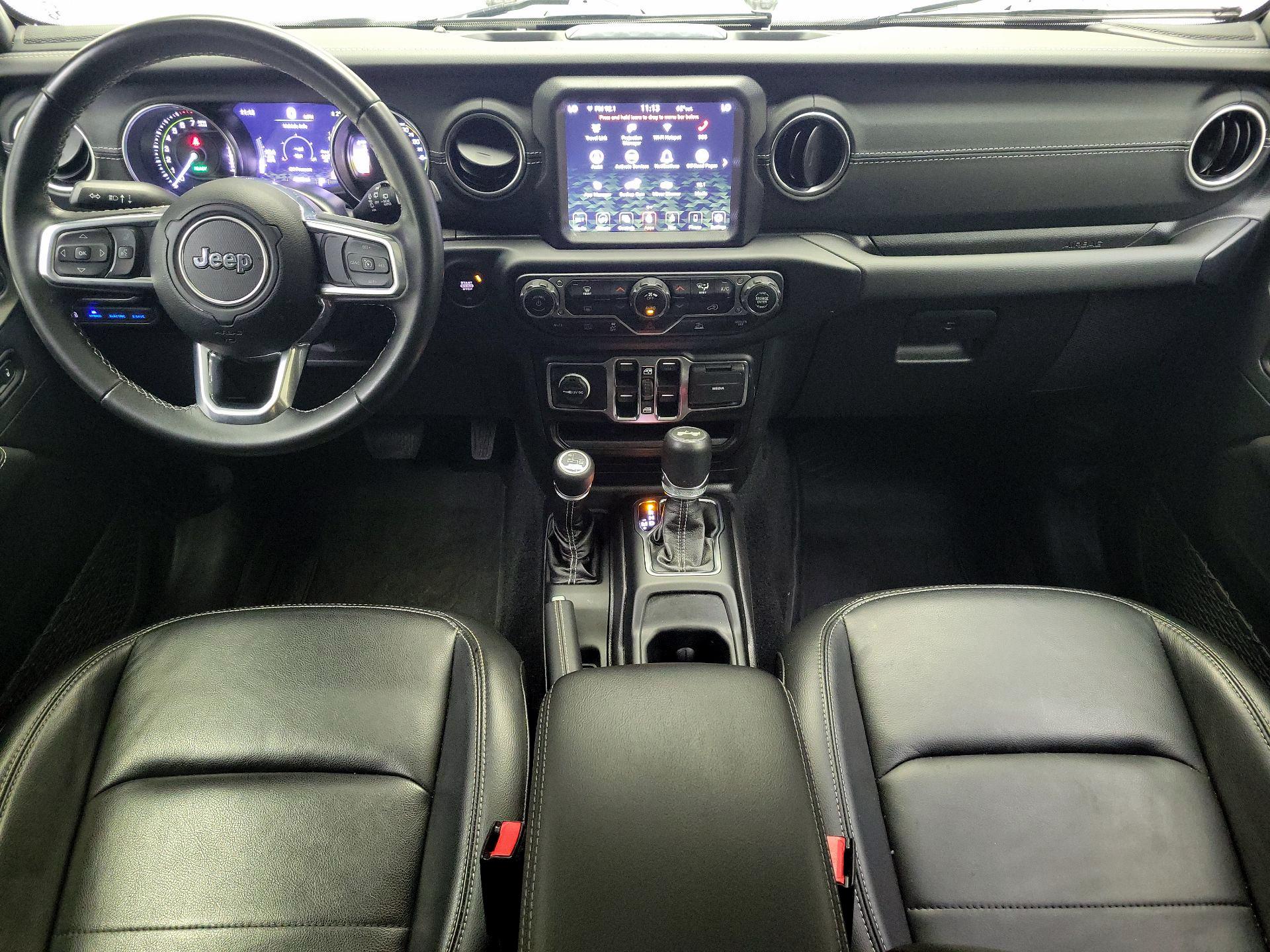 Thumbnail: 2022 Jeep Wrangler - 9