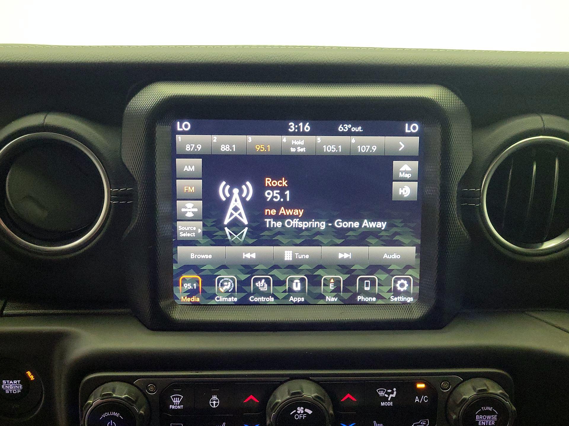 Thumbnail: 2023 Jeep Wrangler - 16