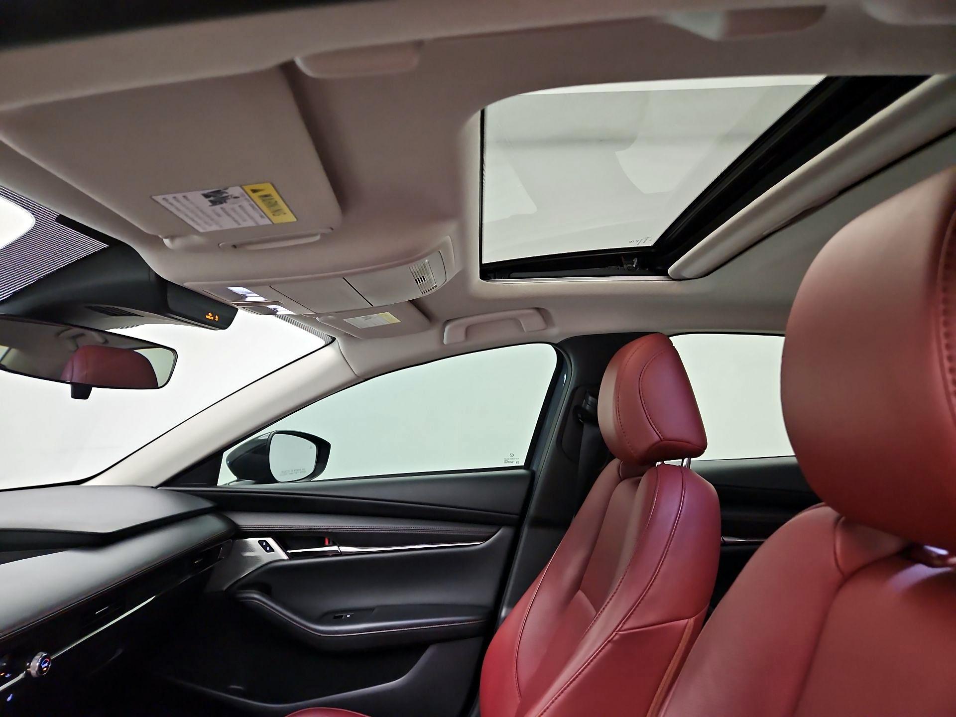Thumbnail: 2022 Mazda Mazda3 - 20