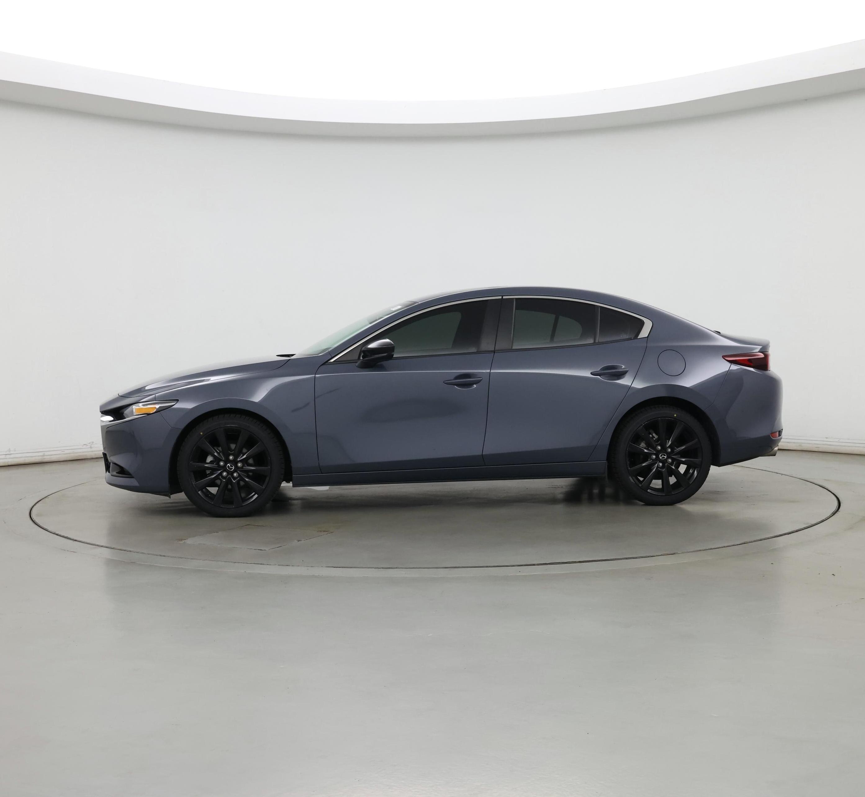 Thumbnail: 2022 Mazda Mazda3 - 3