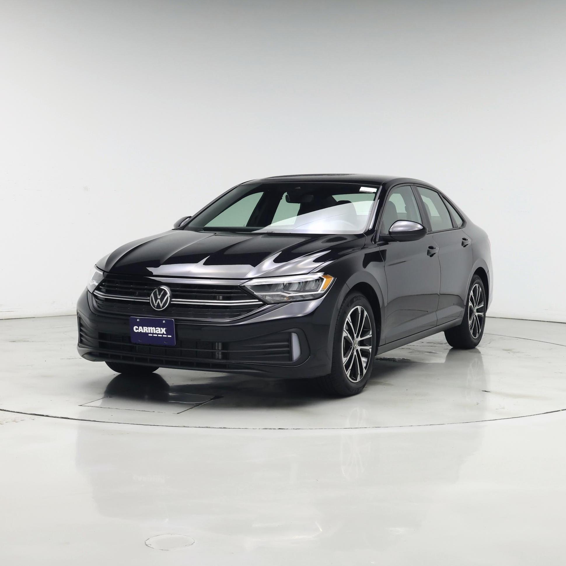 Thumbnail: 2024 Volkswagen Jetta - 4