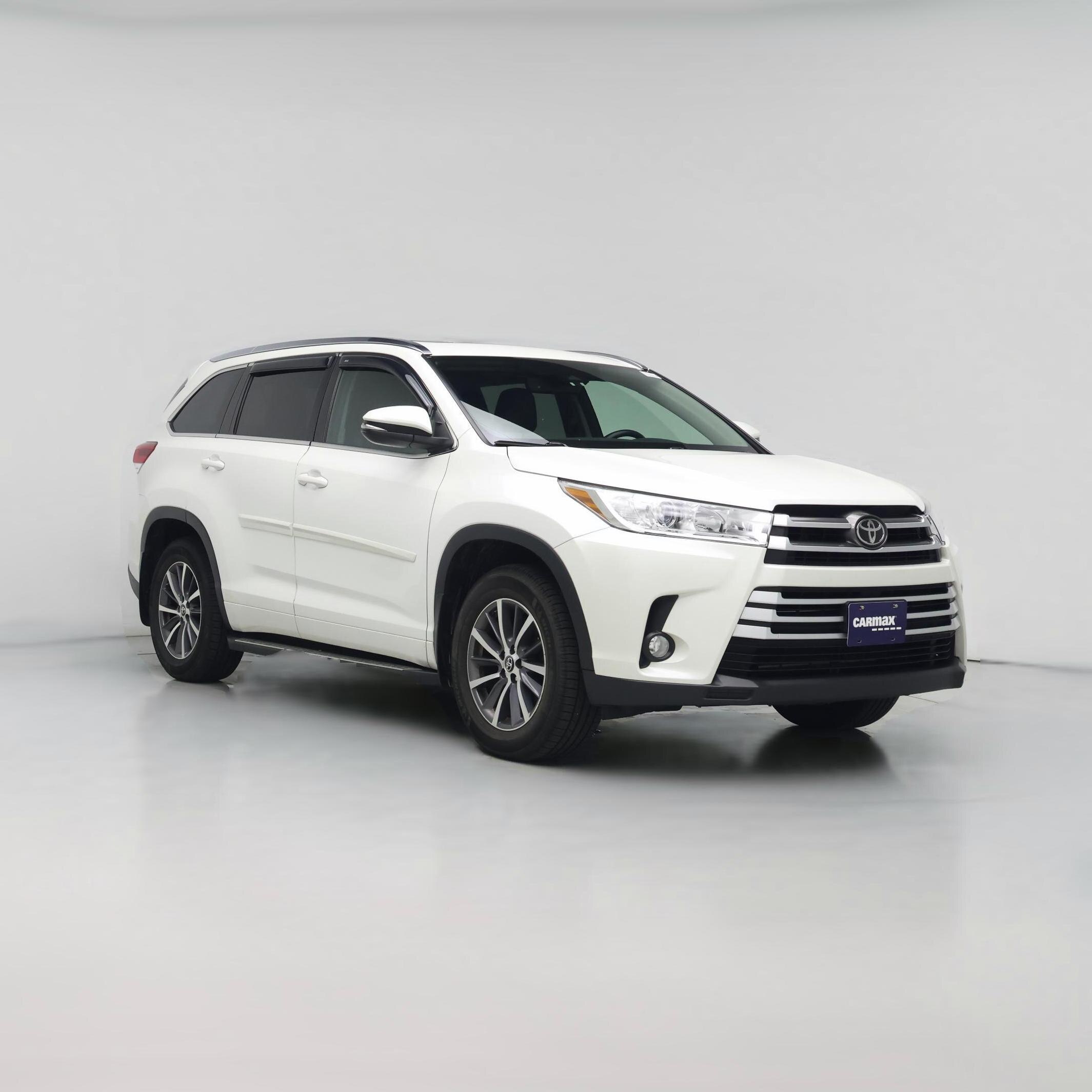Thumbnail: 2017 Toyota Highlander - 1