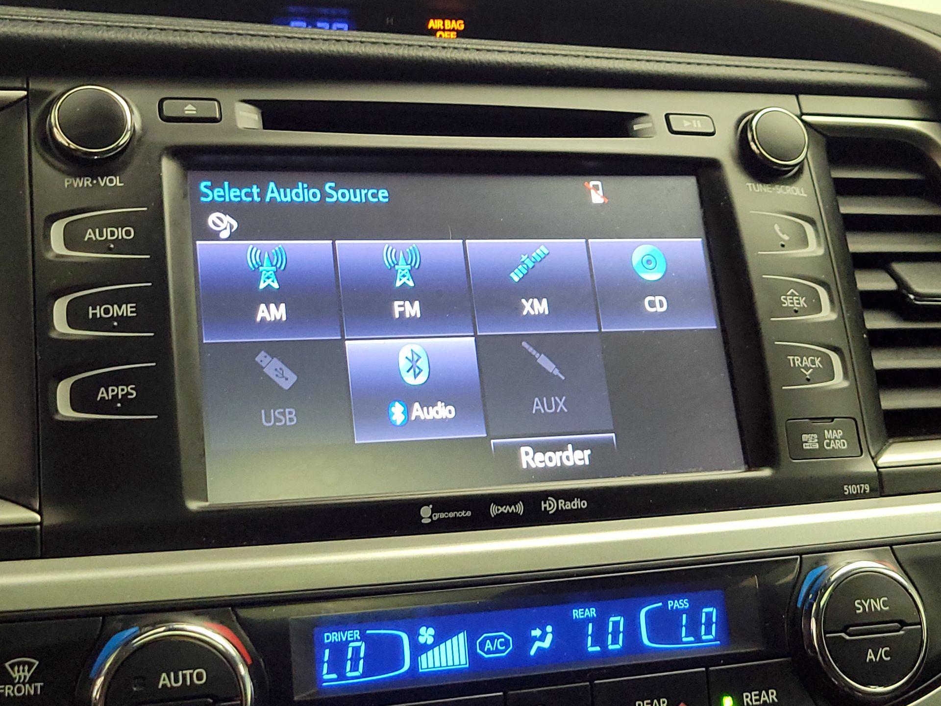 Thumbnail: 2017 Toyota Highlander - 15