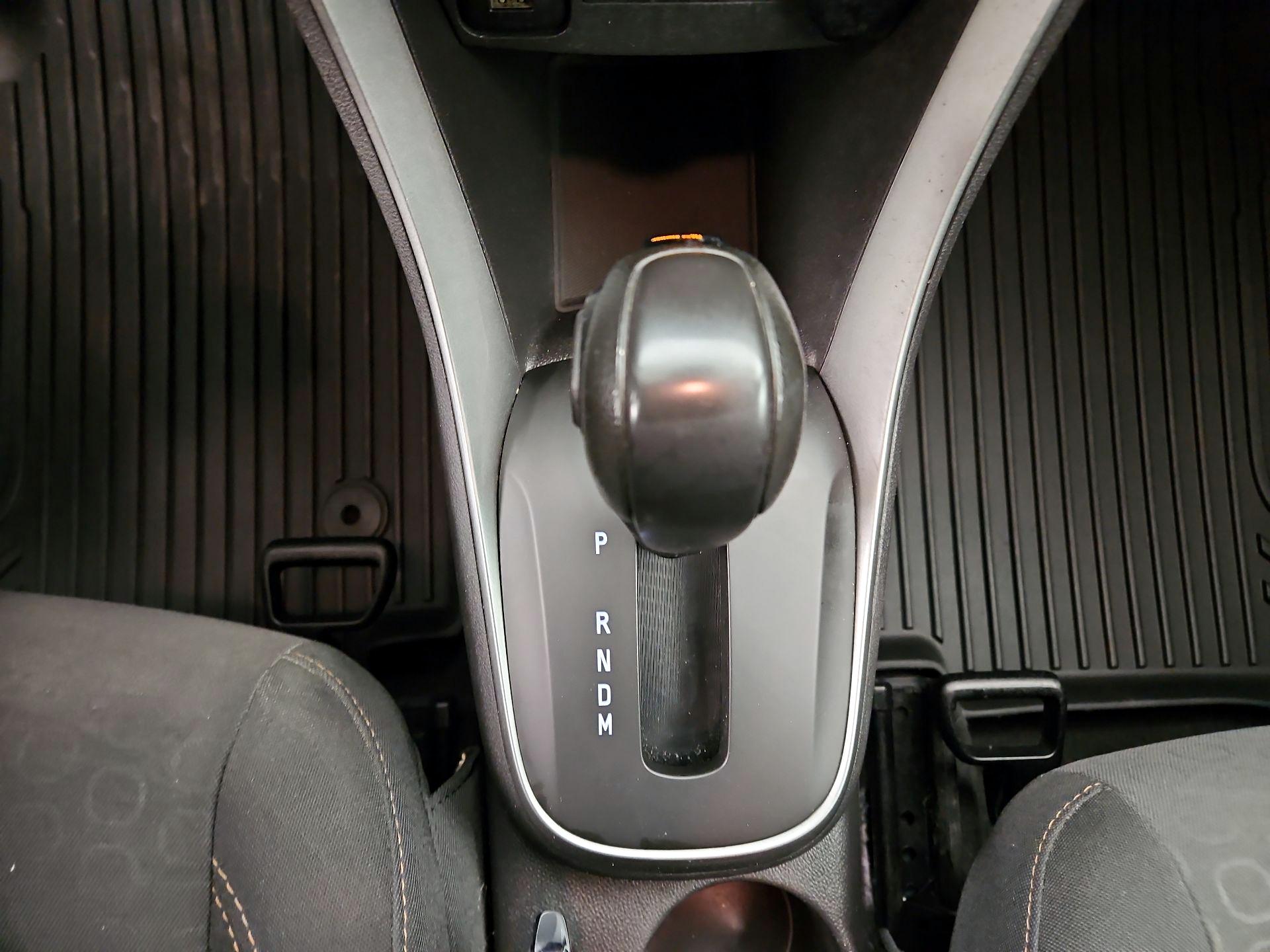 Thumbnail: 2019 Chevrolet Trax - 17