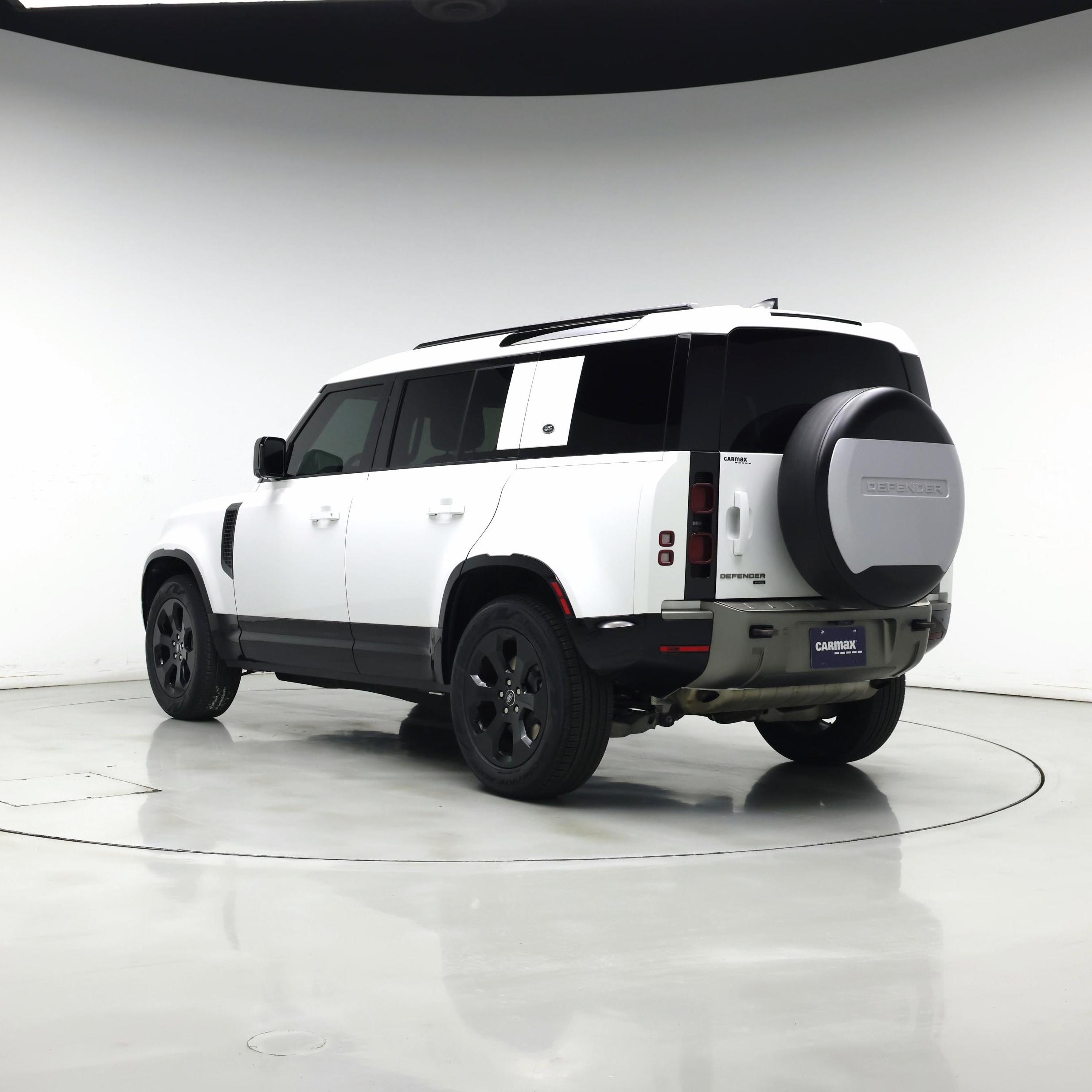 Thumbnail: 2022 Land Rover Defender - 2