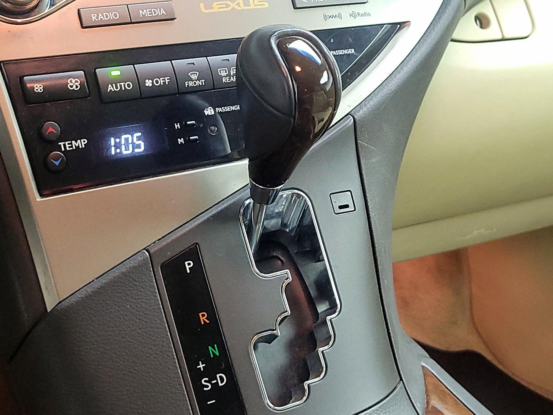 Thumbnail: 2013 Lexus RX - 17