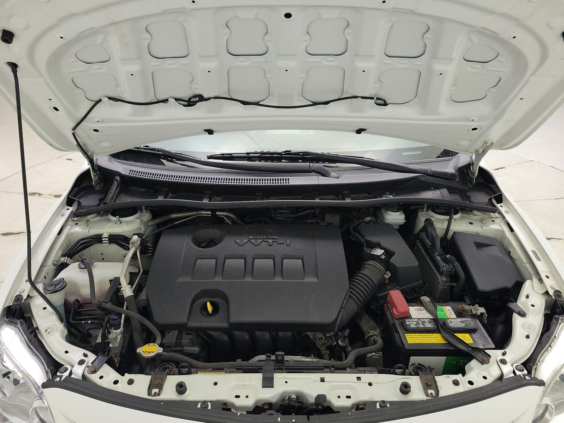 Thumbnail: 2013 Toyota Corolla - 20