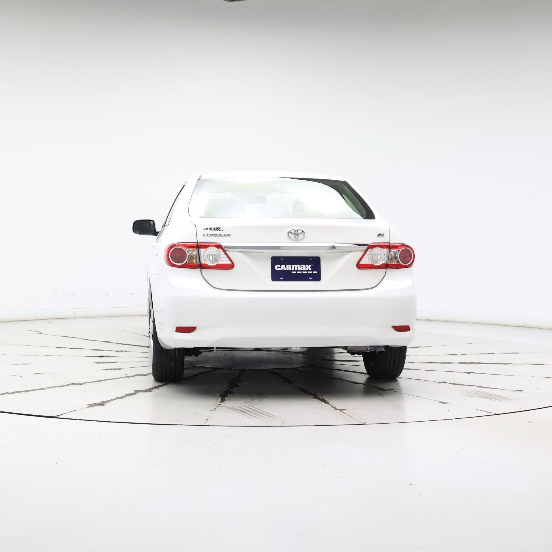 Thumbnail: 2013 Toyota Corolla - 6