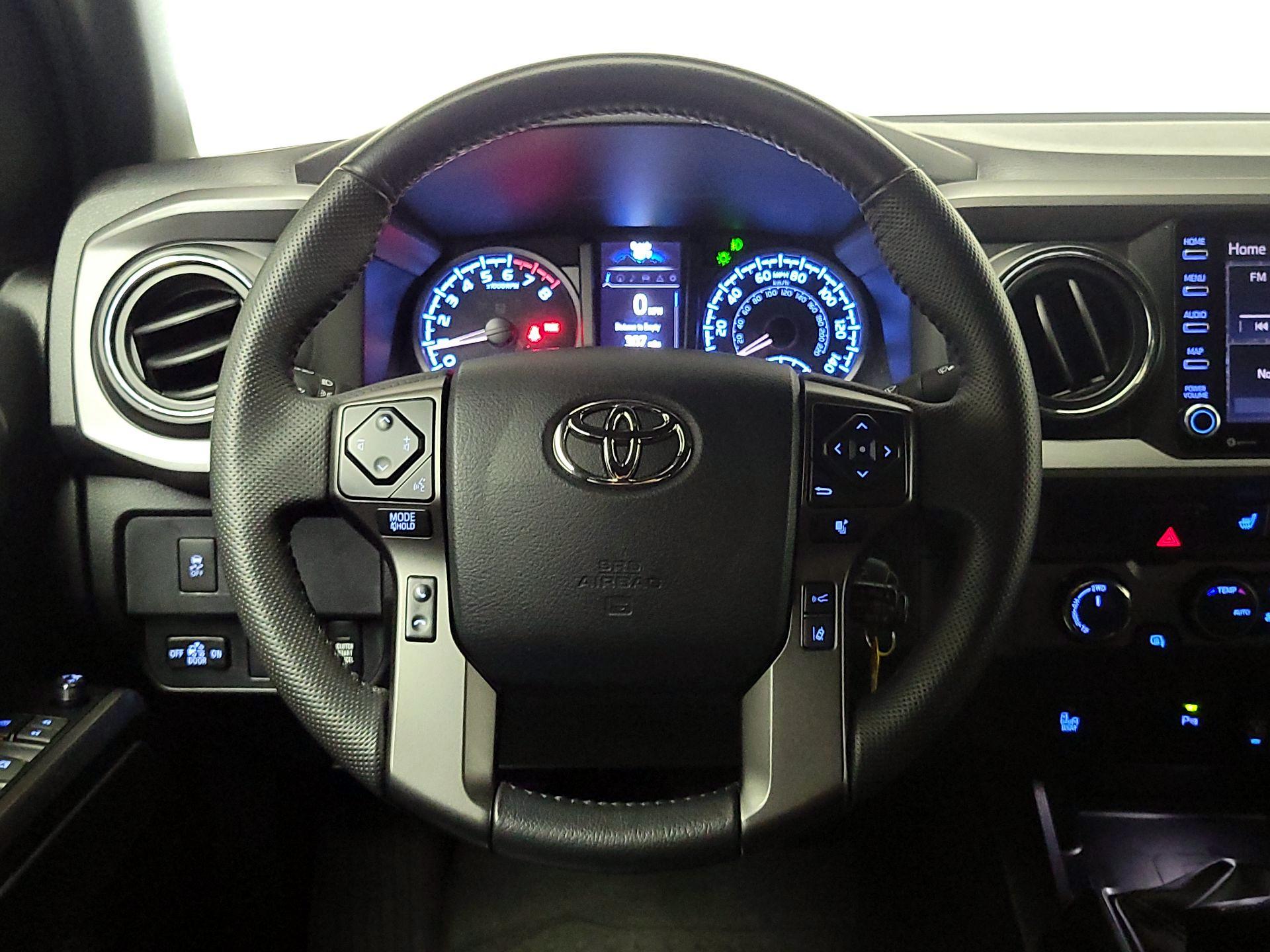 Thumbnail: 2023 Toyota Tacoma - 10