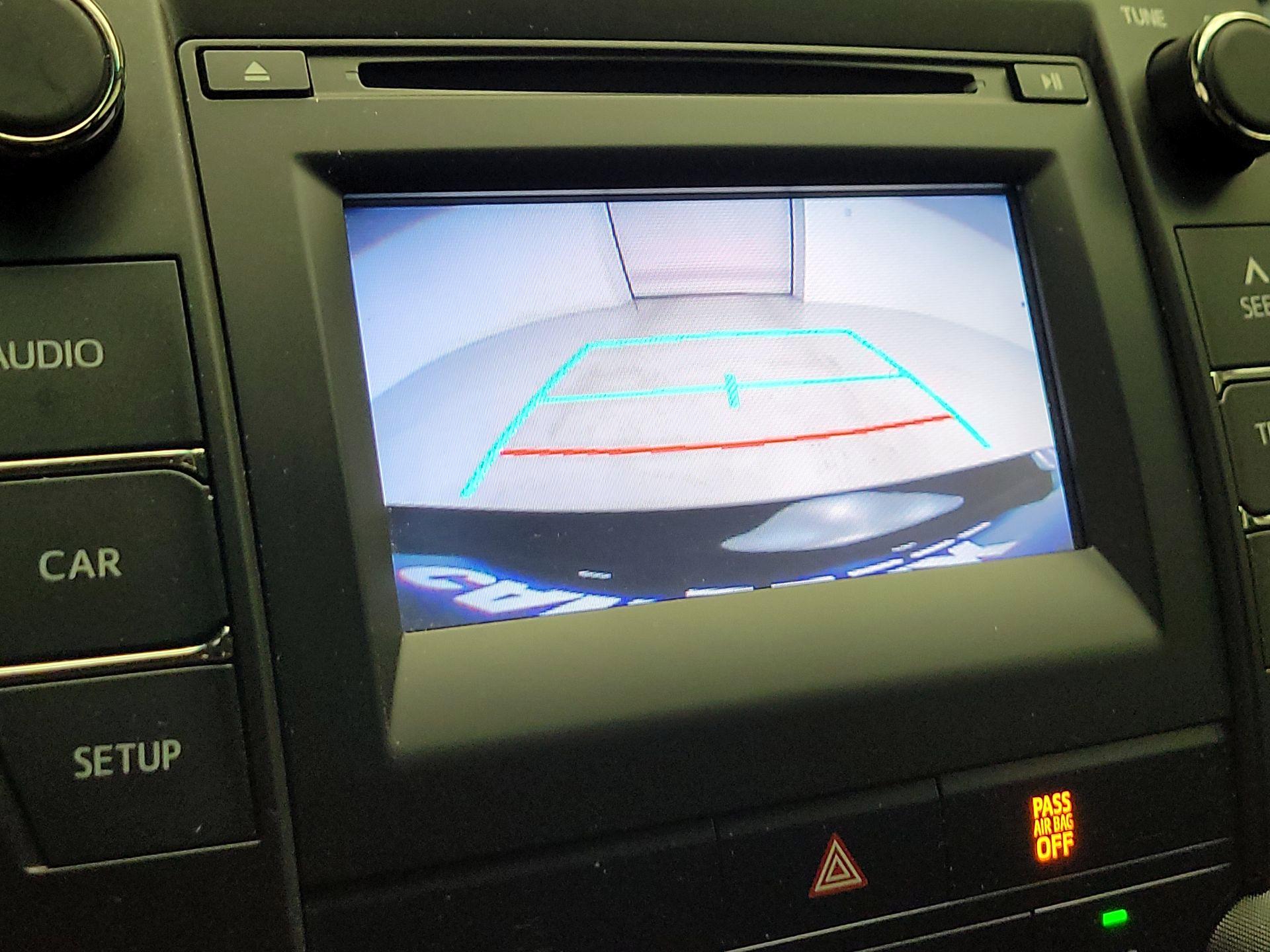 Thumbnail: 2015 Toyota Camry - 13