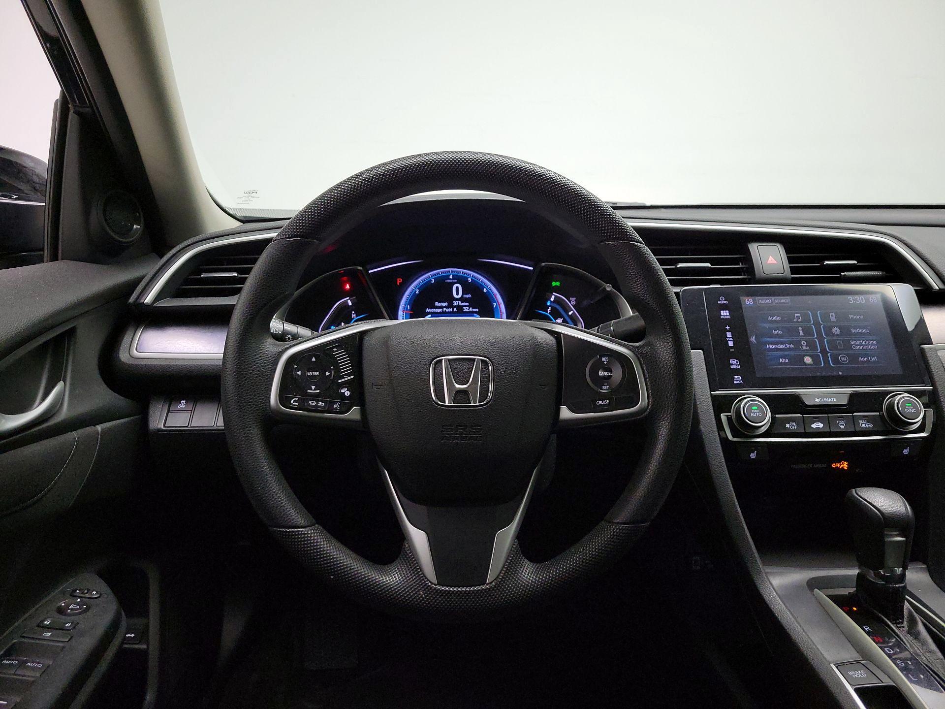Thumbnail: 2016 Honda Civic - 10
