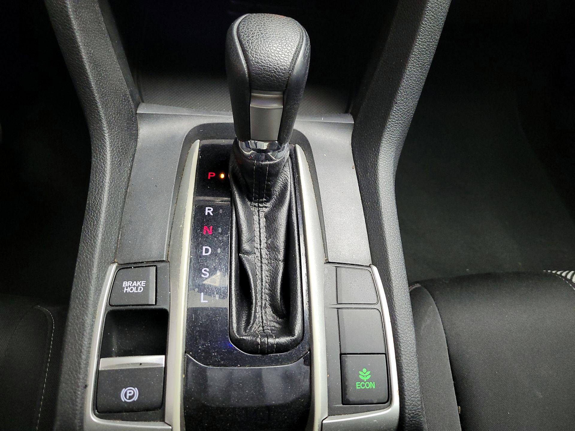 Thumbnail: 2016 Honda Civic - 16