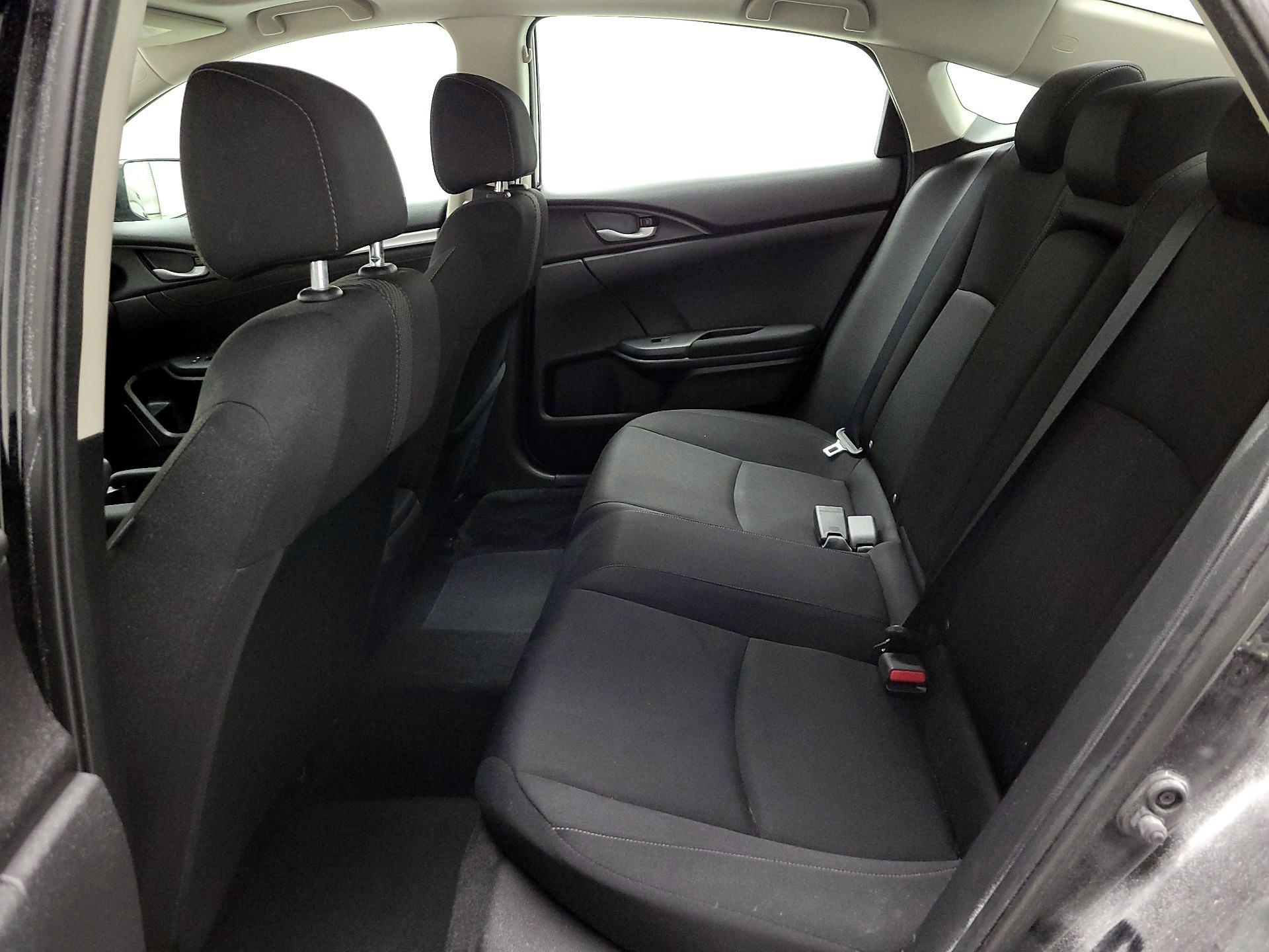 Thumbnail: 2016 Honda Civic - 18
