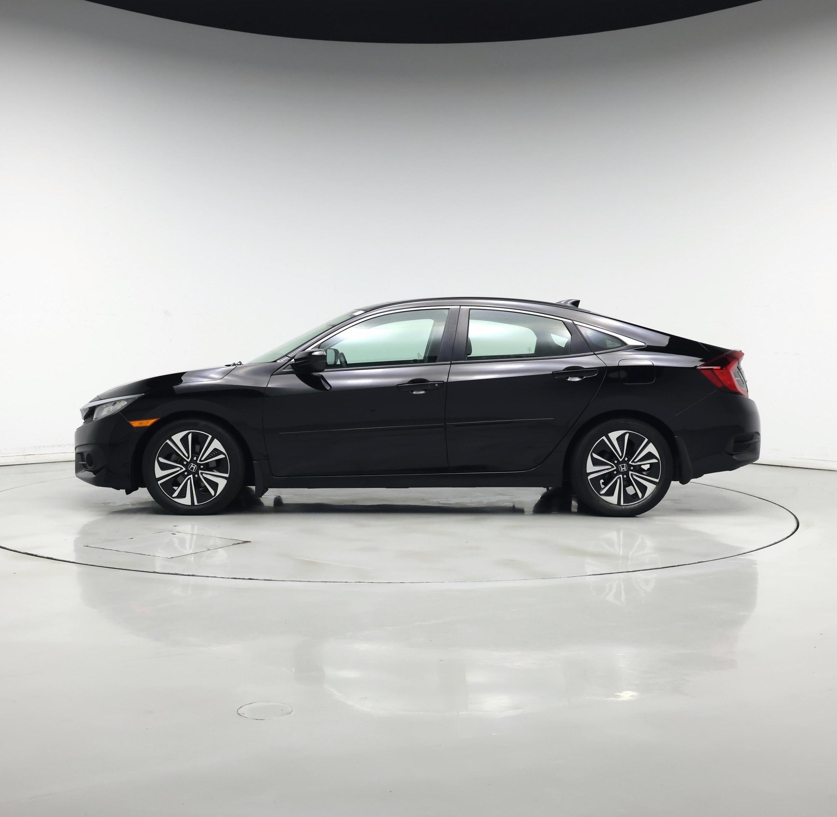 Thumbnail: 2016 Honda Civic - 3