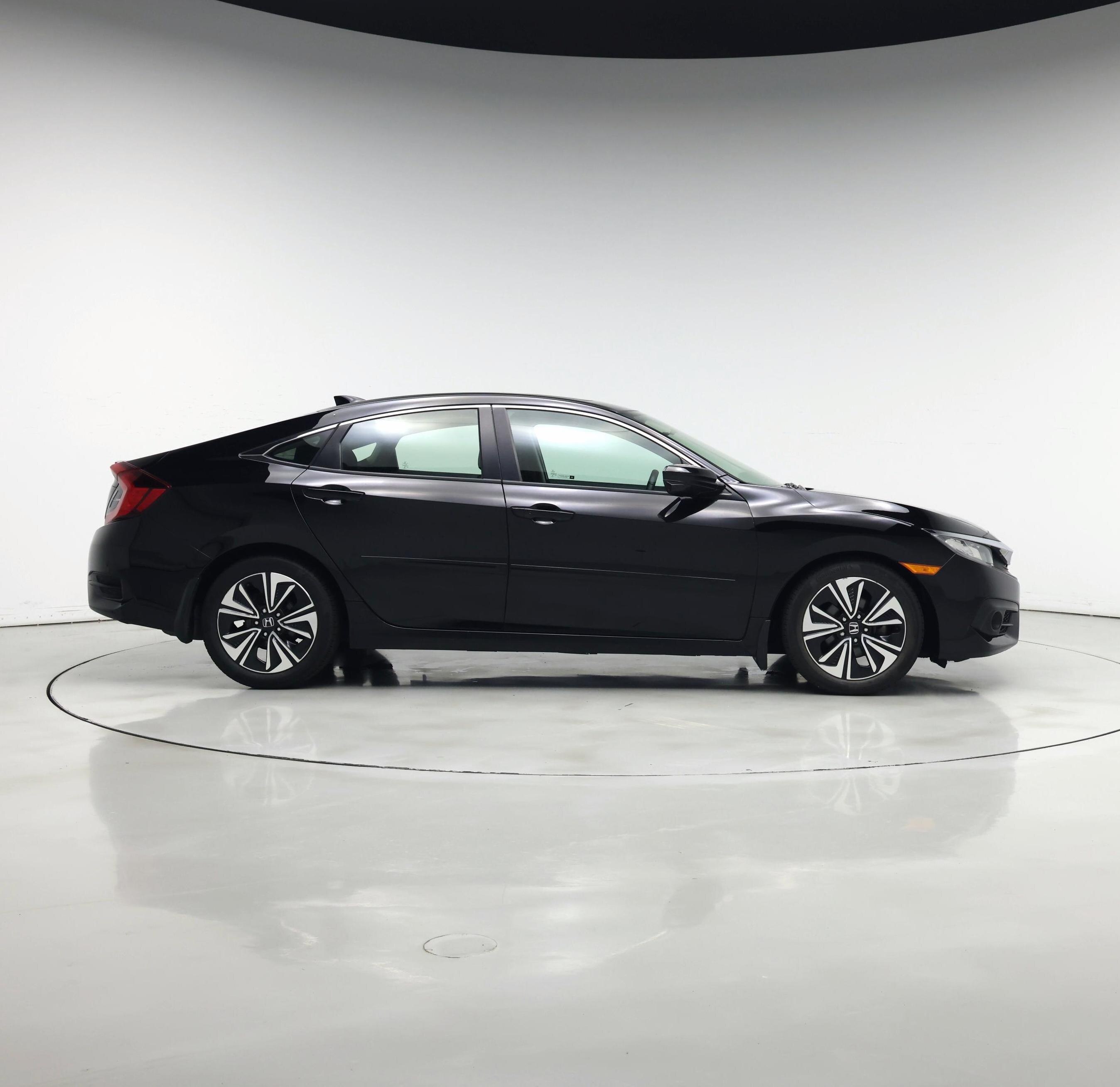 Thumbnail: 2016 Honda Civic - 7