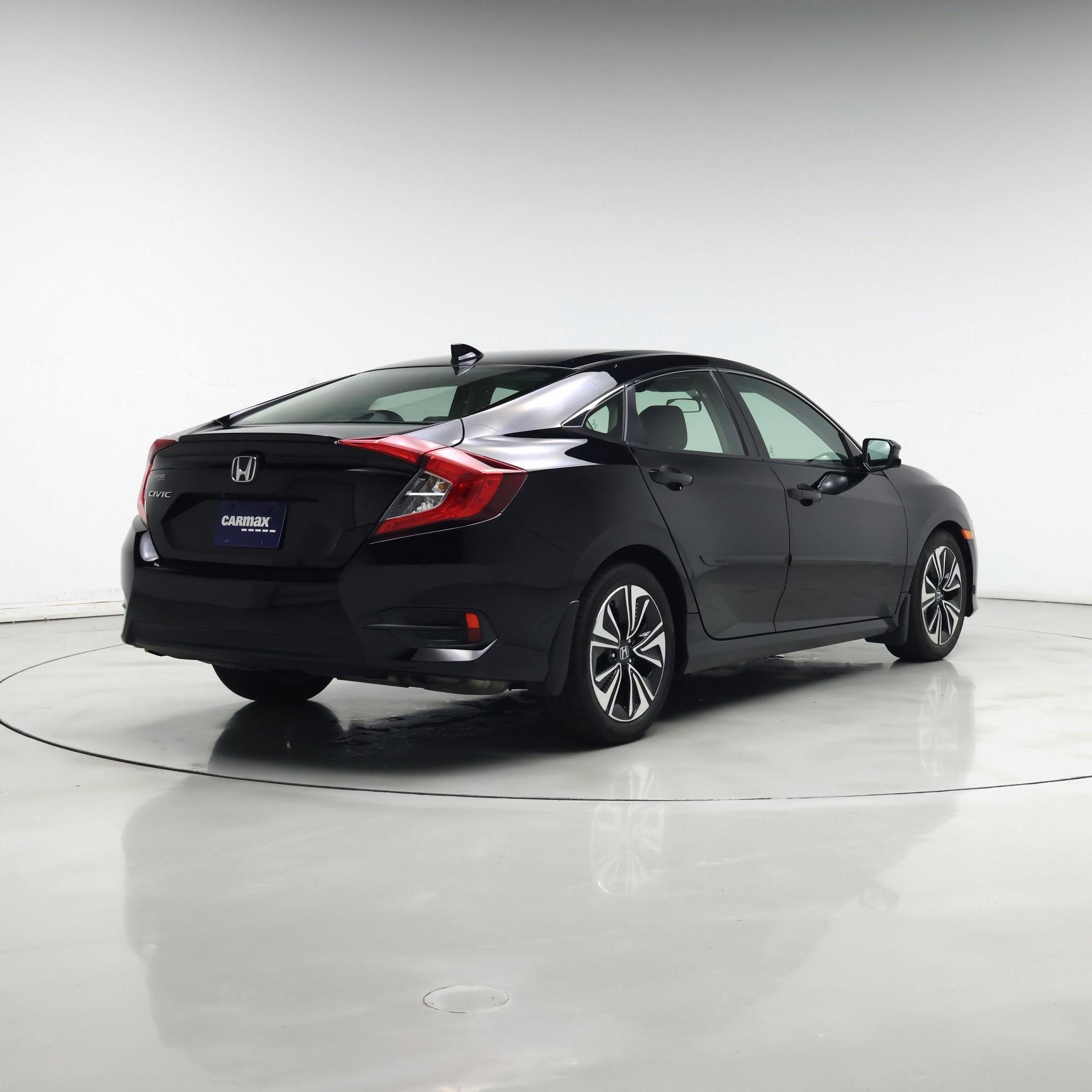 Thumbnail: 2016 Honda Civic - 8