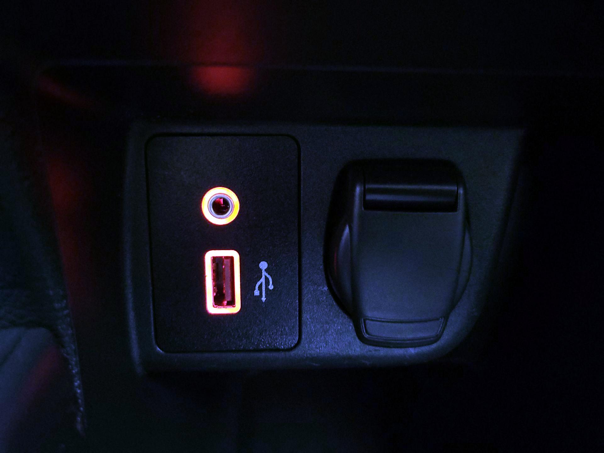 Thumbnail: 2021 Nissan Versa - 17