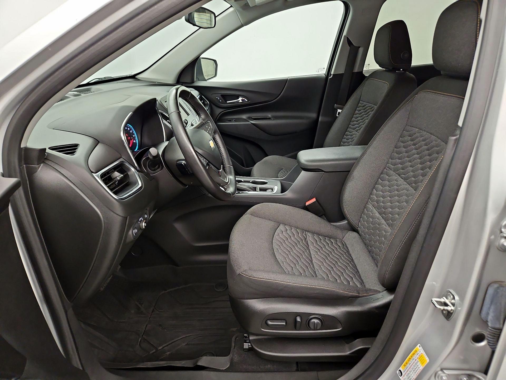 Thumbnail: 2021 Chevrolet Equinox - 11