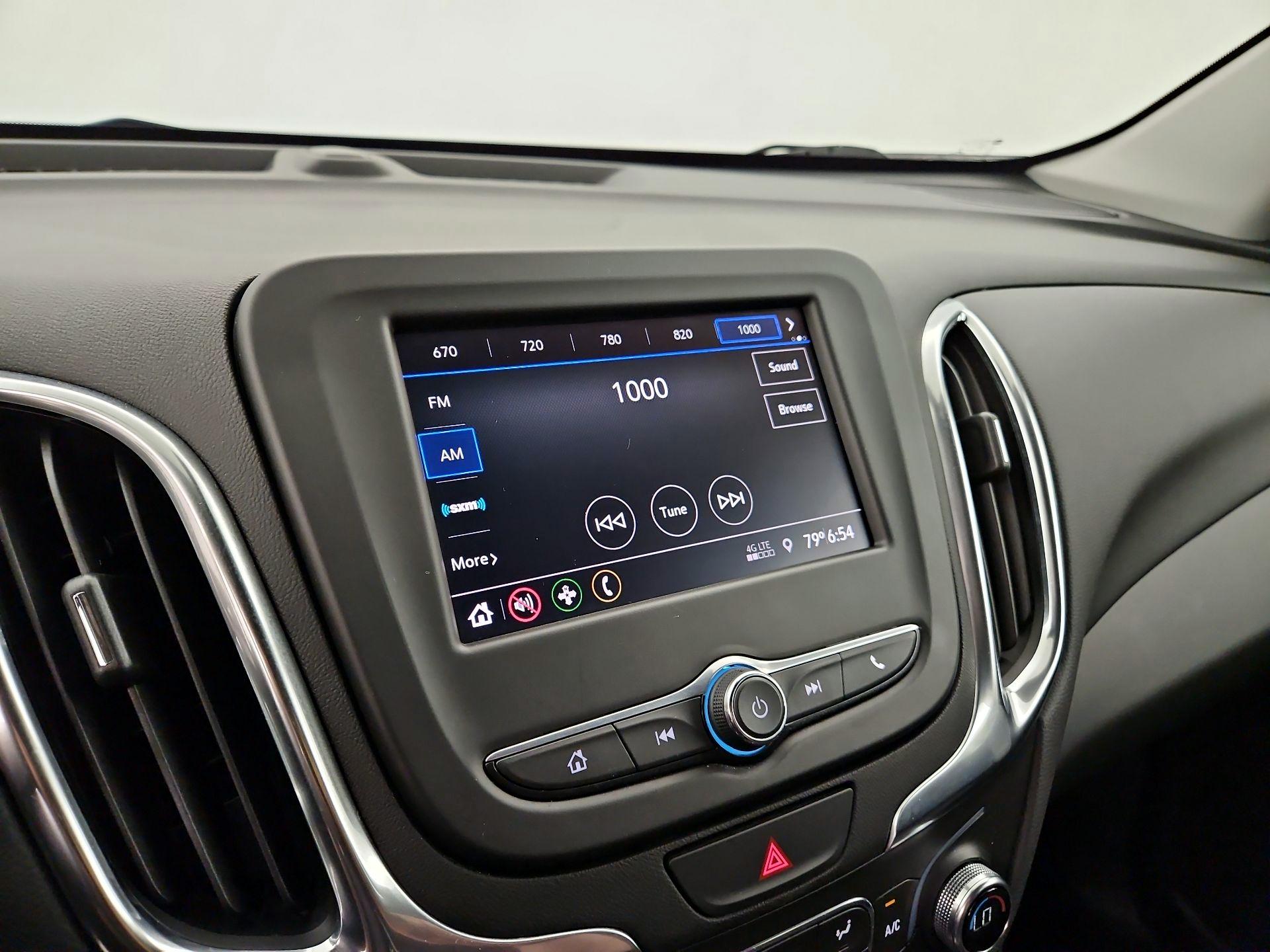 Thumbnail: 2021 Chevrolet Equinox - 15