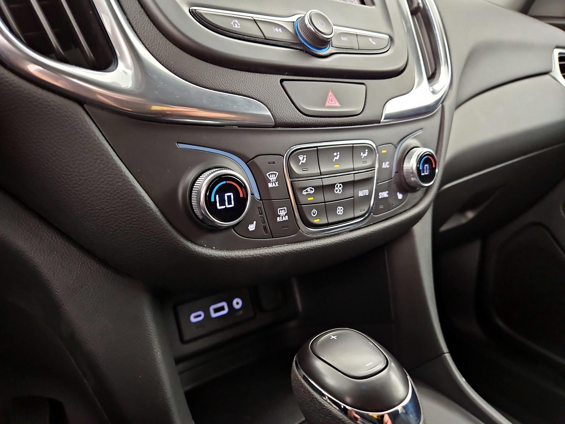 Thumbnail: 2021 Chevrolet Equinox - 16