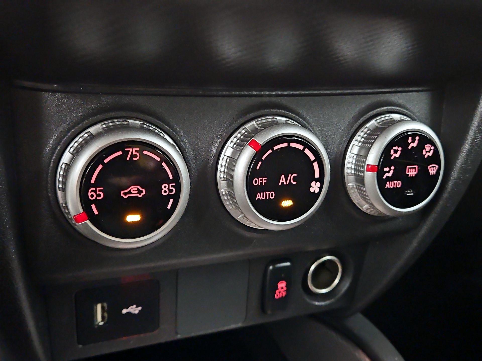 Thumbnail: 2022 Mitsubishi Outlander Sport - 16