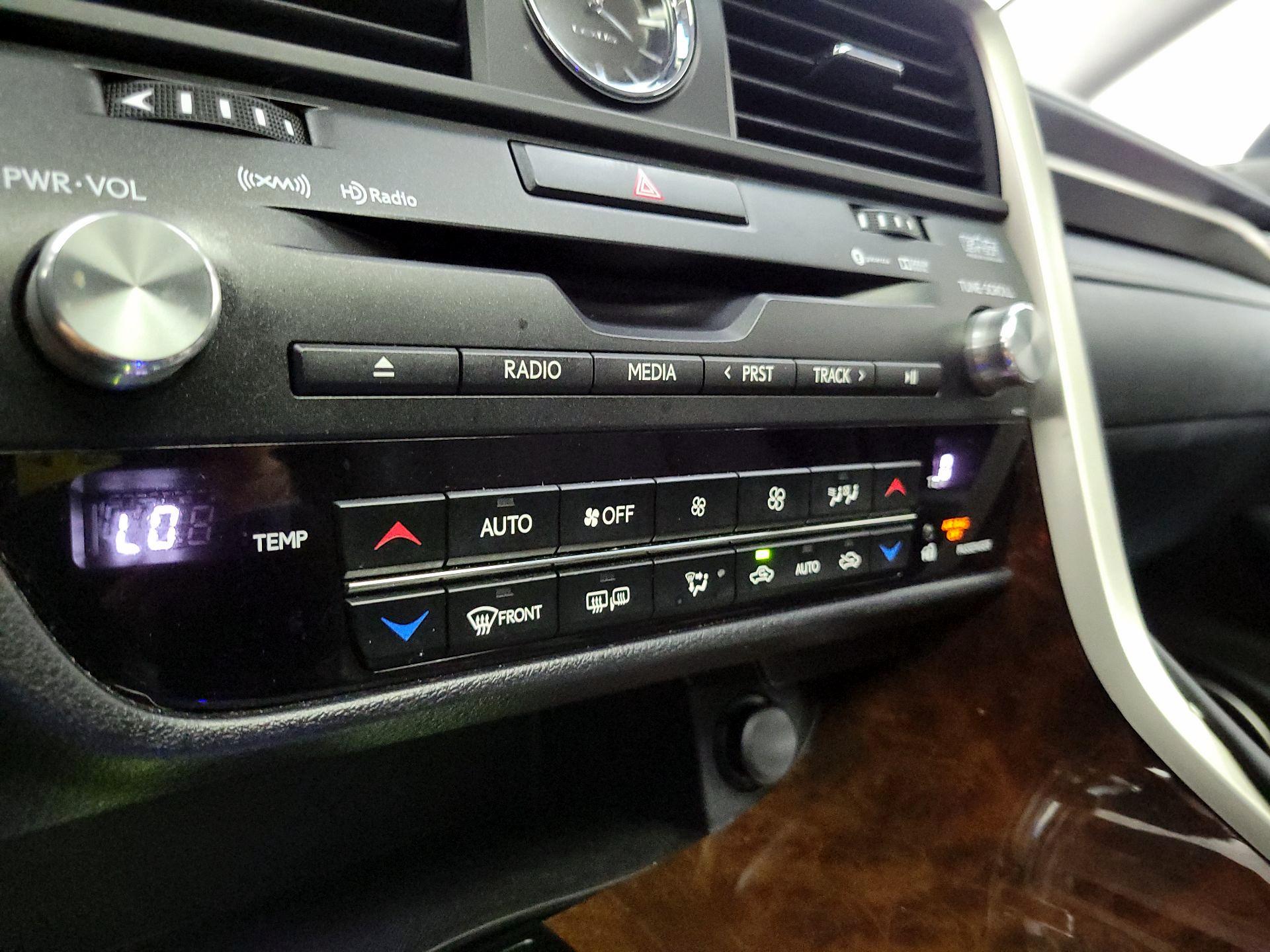 Thumbnail: 2016 Lexus RX - 17