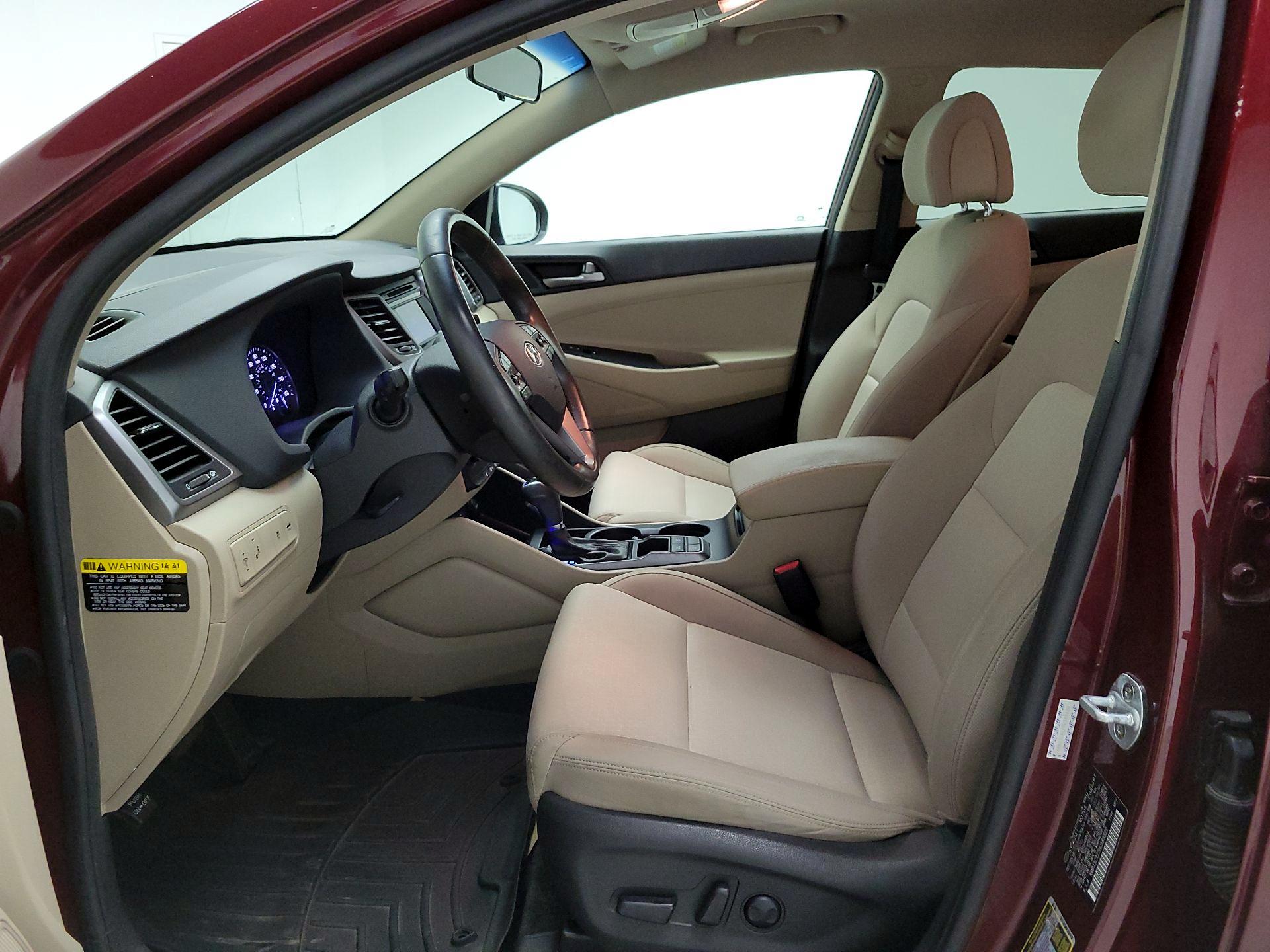 Thumbnail: 2017 Hyundai Tucson - 11