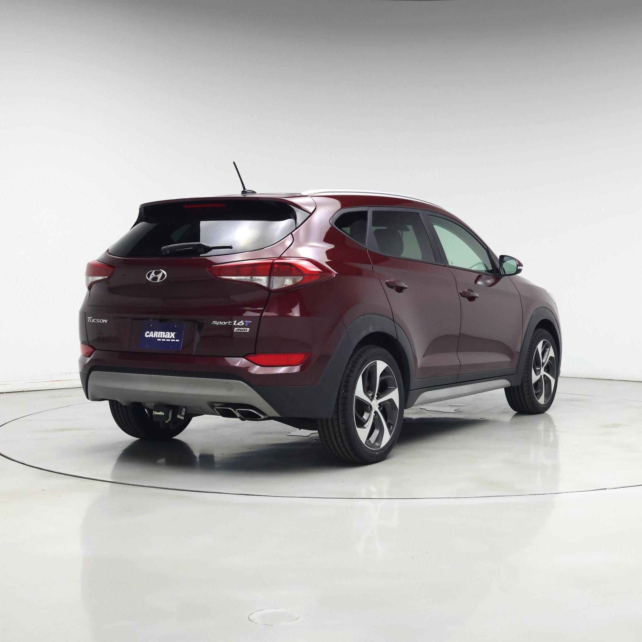 Thumbnail: 2017 Hyundai Tucson - 8