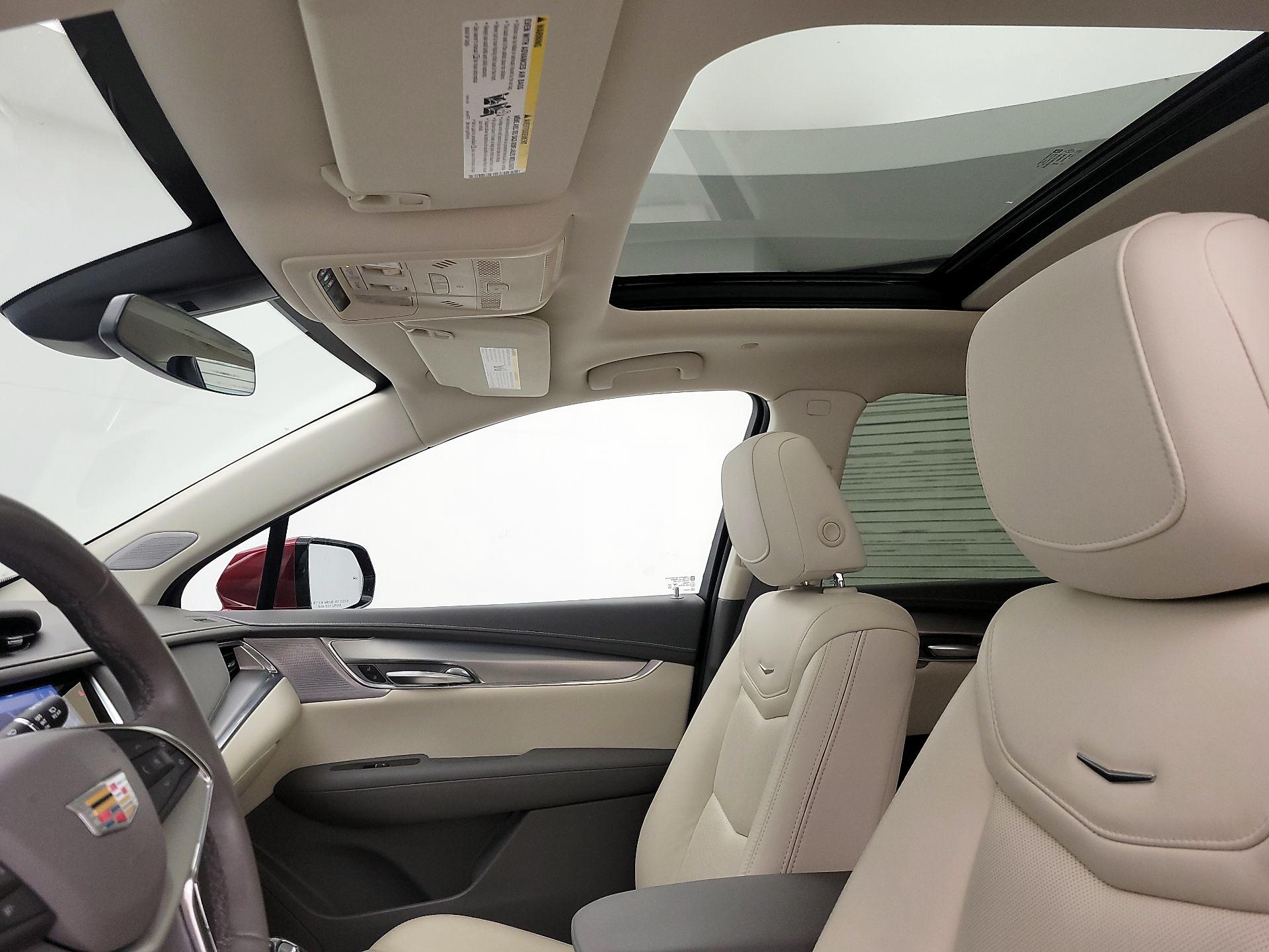 Thumbnail: 2021 Cadillac XT5 - 19