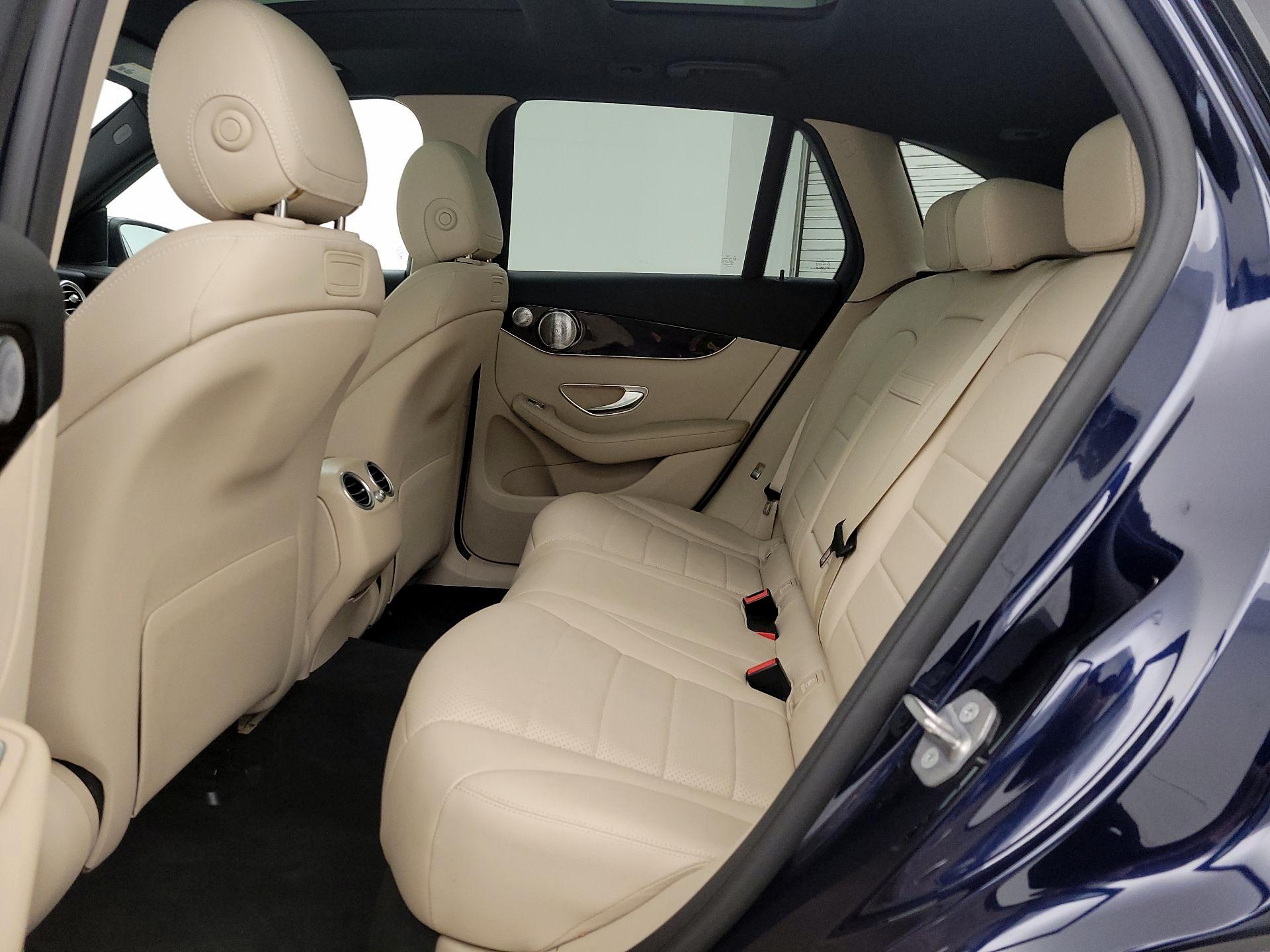 Thumbnail: 2018 Mercedes-Benz GLC - 19