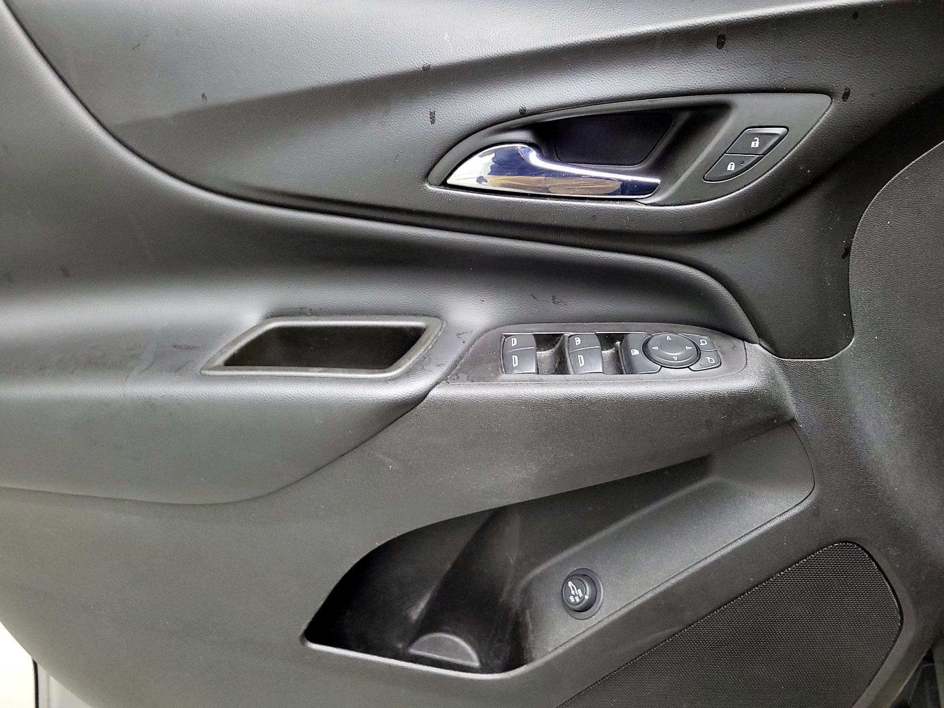 Thumbnail: 2019 Chevrolet Equinox - 12