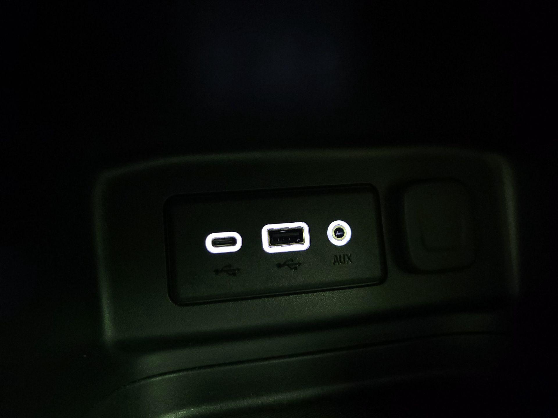 Thumbnail: 2019 Chevrolet Equinox - 17