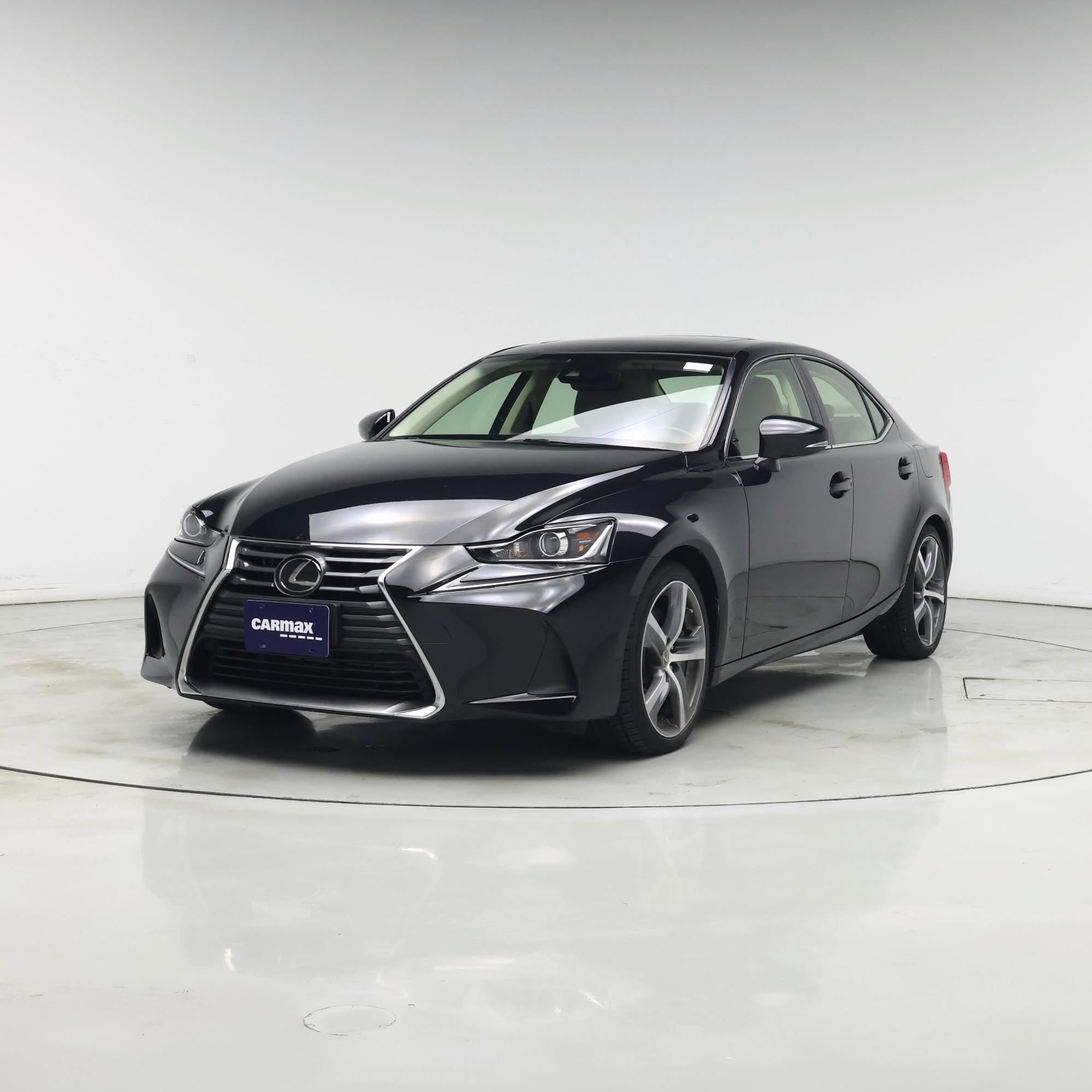 Thumbnail: 2018 Lexus IS - 4