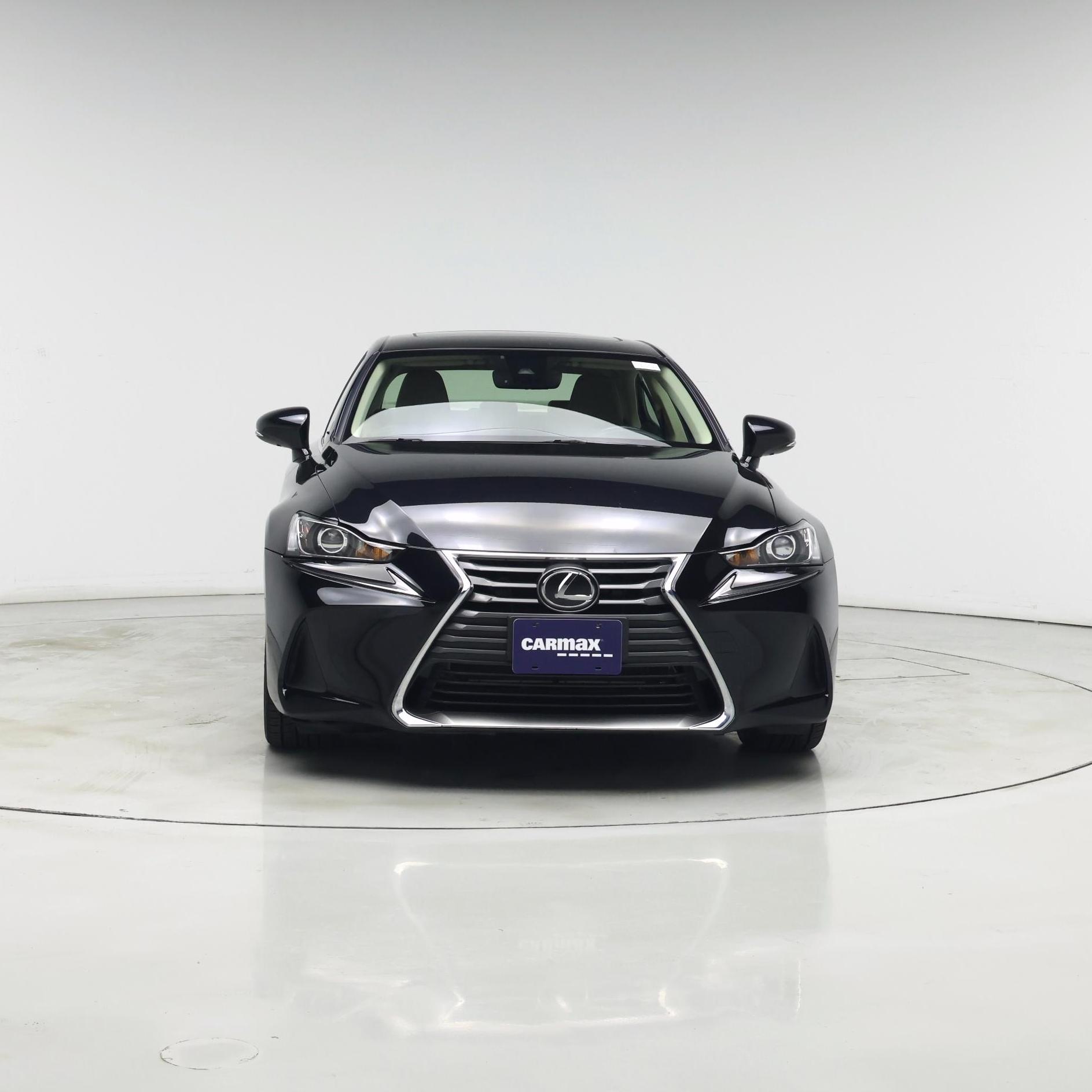 Thumbnail: 2018 Lexus IS - 5