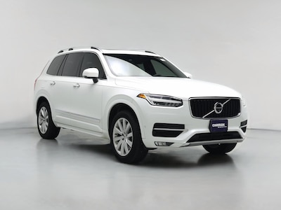 White 2017 Volvo XC90 T6 Momentum