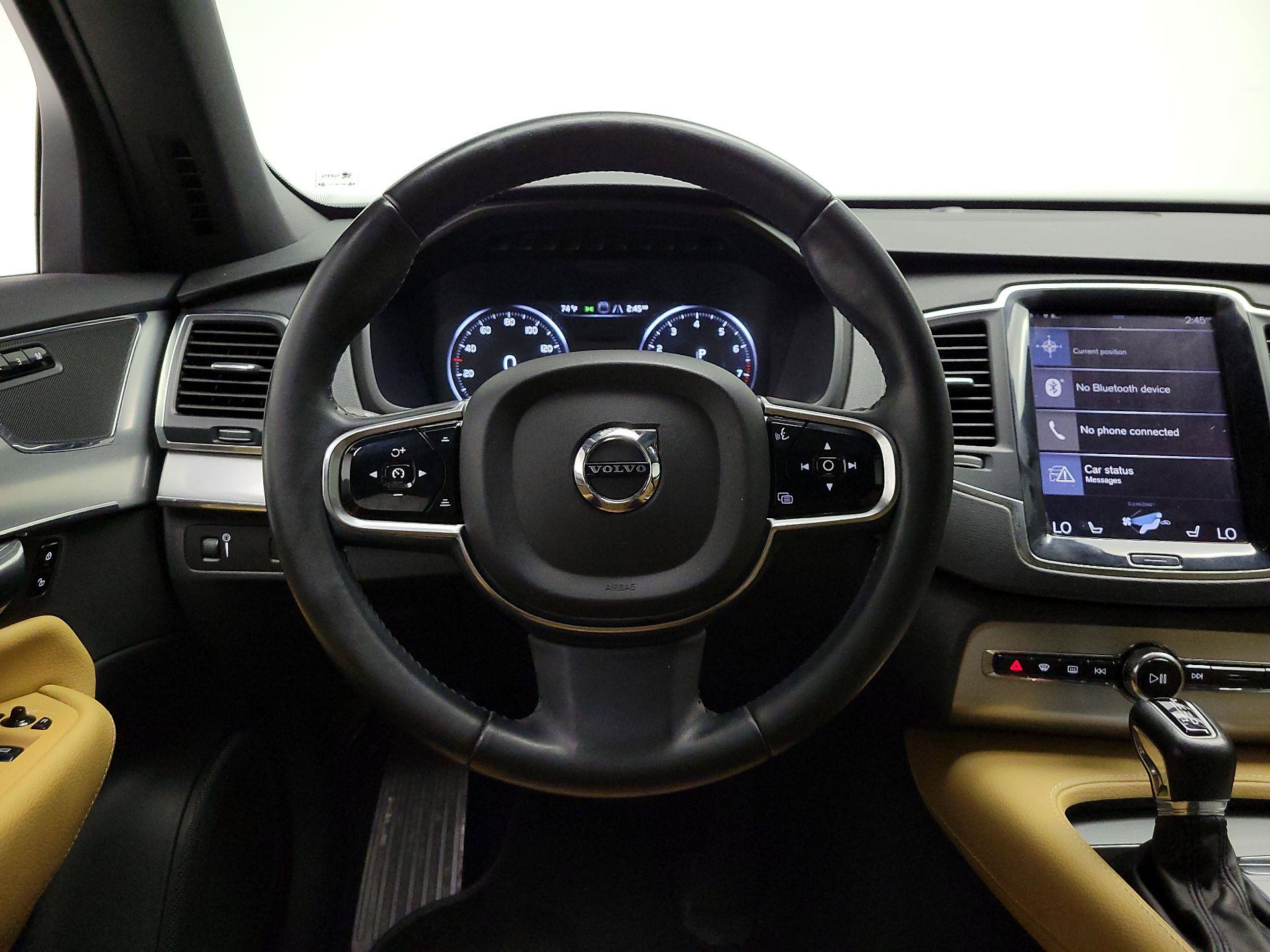 Thumbnail: 2017 Volvo XC90 - 10