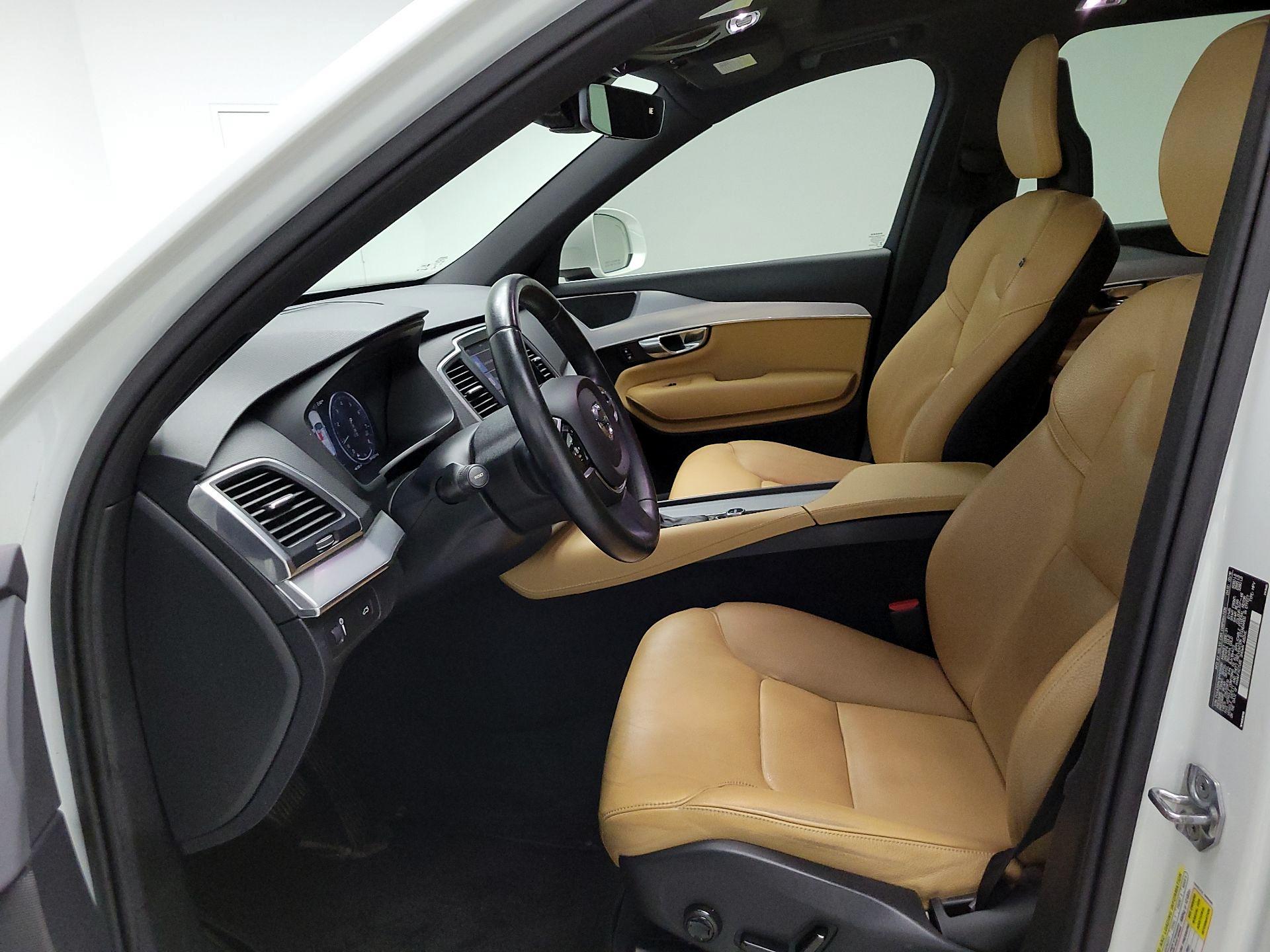 Thumbnail: 2017 Volvo XC90 - 11