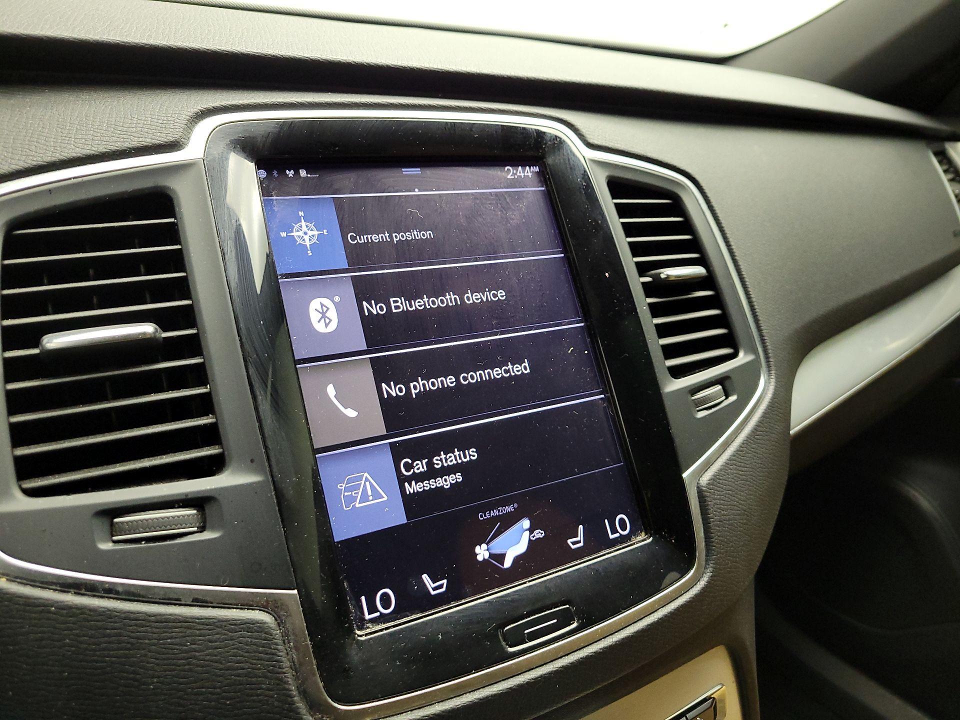 Thumbnail: 2017 Volvo XC90 - 15