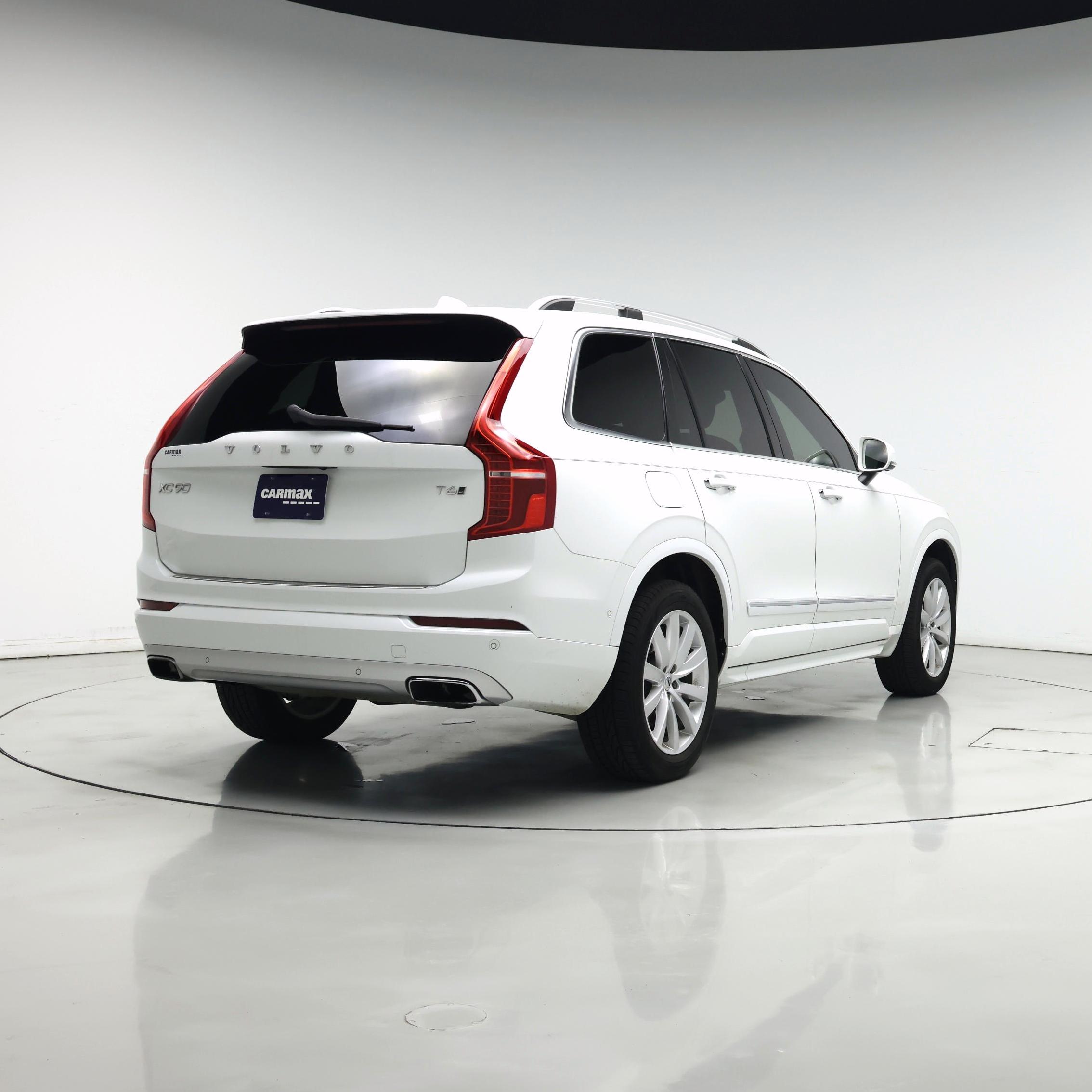 Thumbnail: 2017 Volvo XC90 - 8