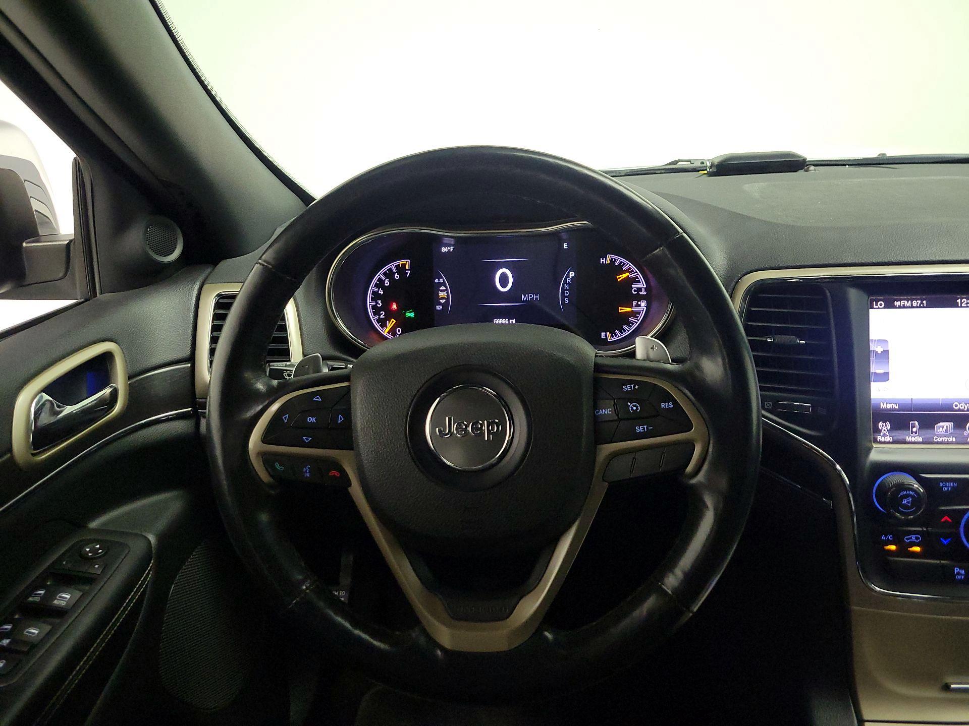 Thumbnail: 2015 Jeep Grand Cherokee - 10