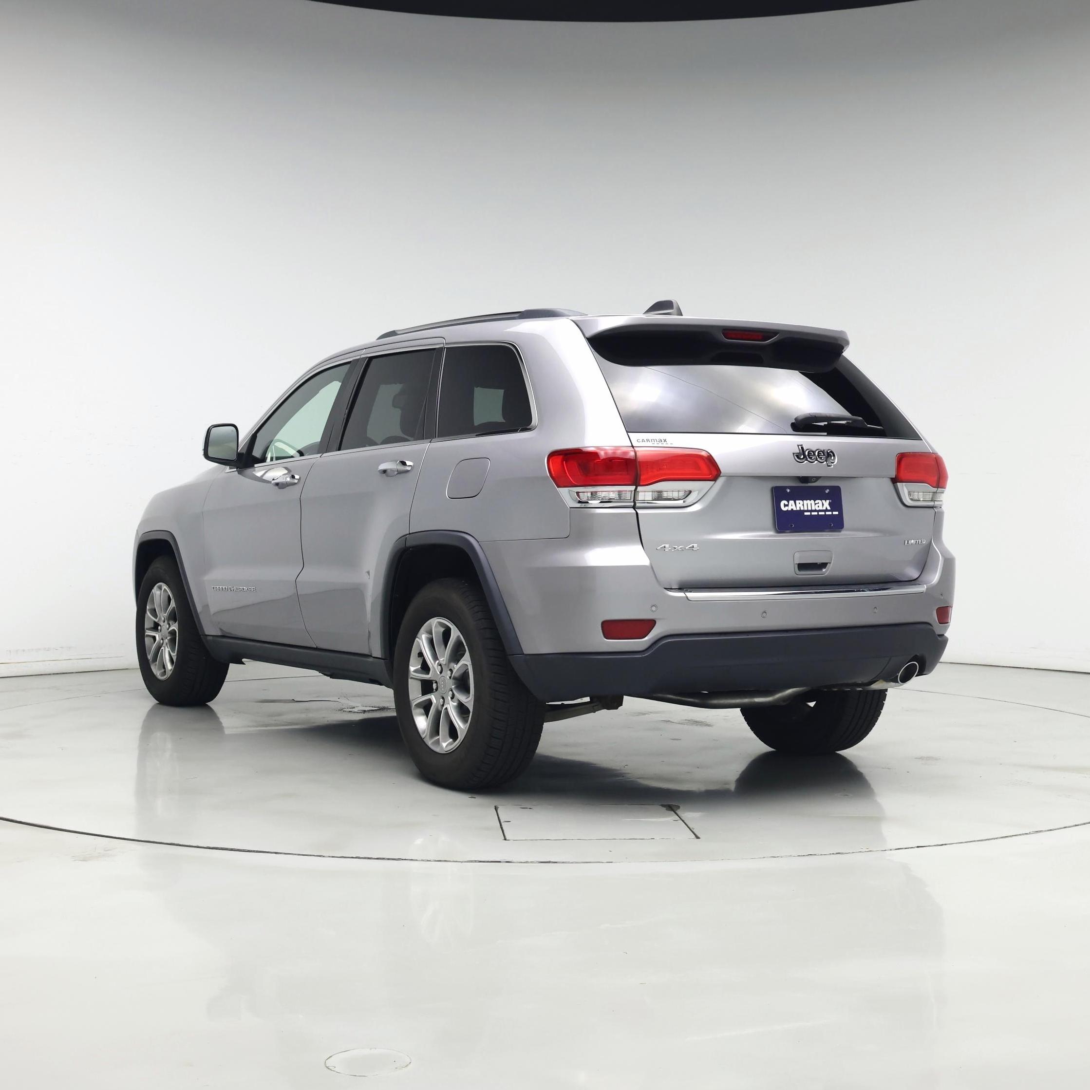 Thumbnail: 2015 Jeep Grand Cherokee - 2