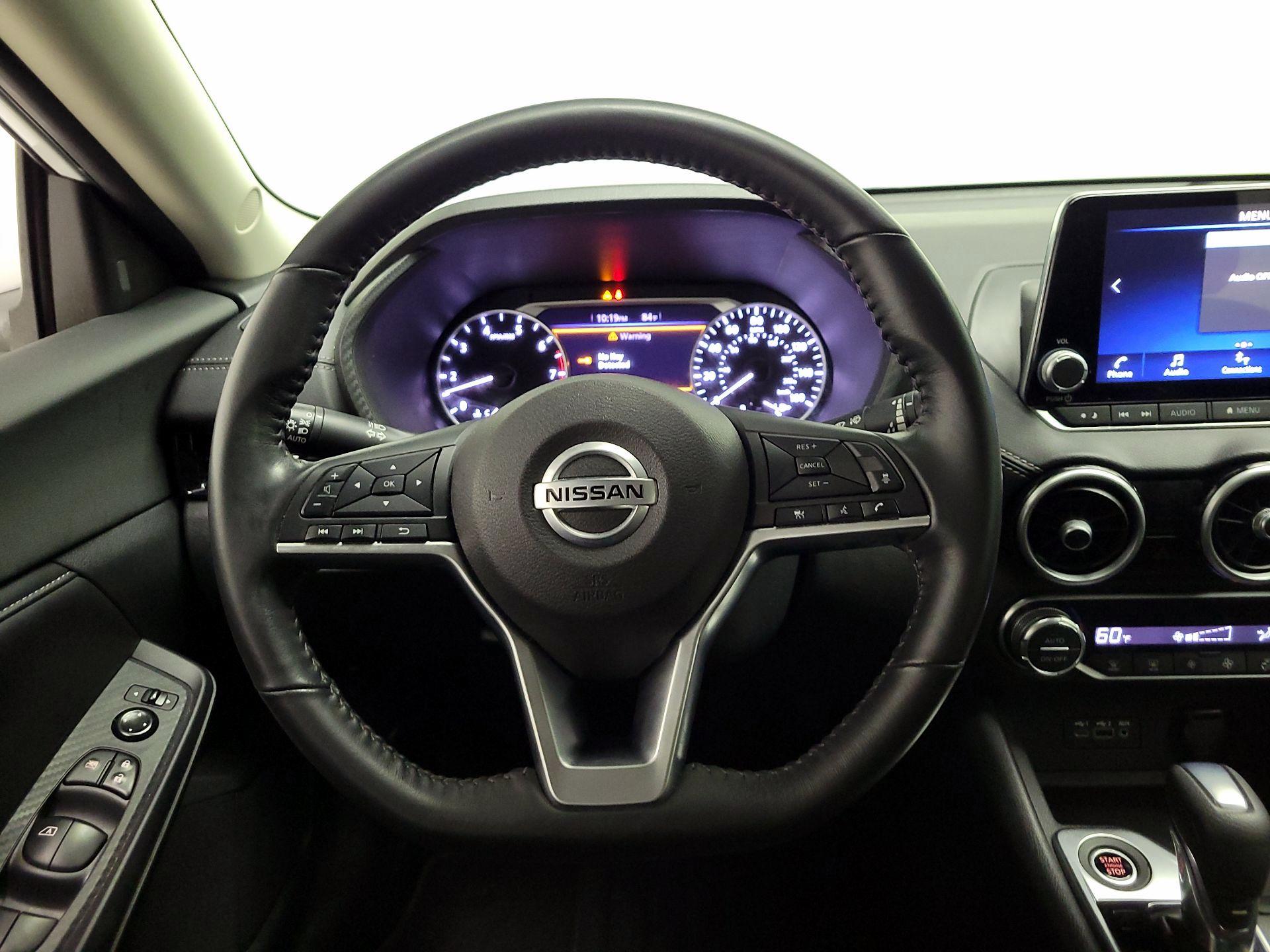 Thumbnail: 2021 Nissan Sentra - 10