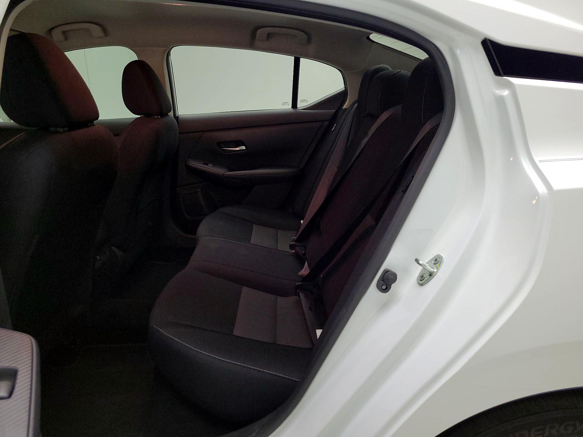 Thumbnail: 2021 Nissan Sentra - 19