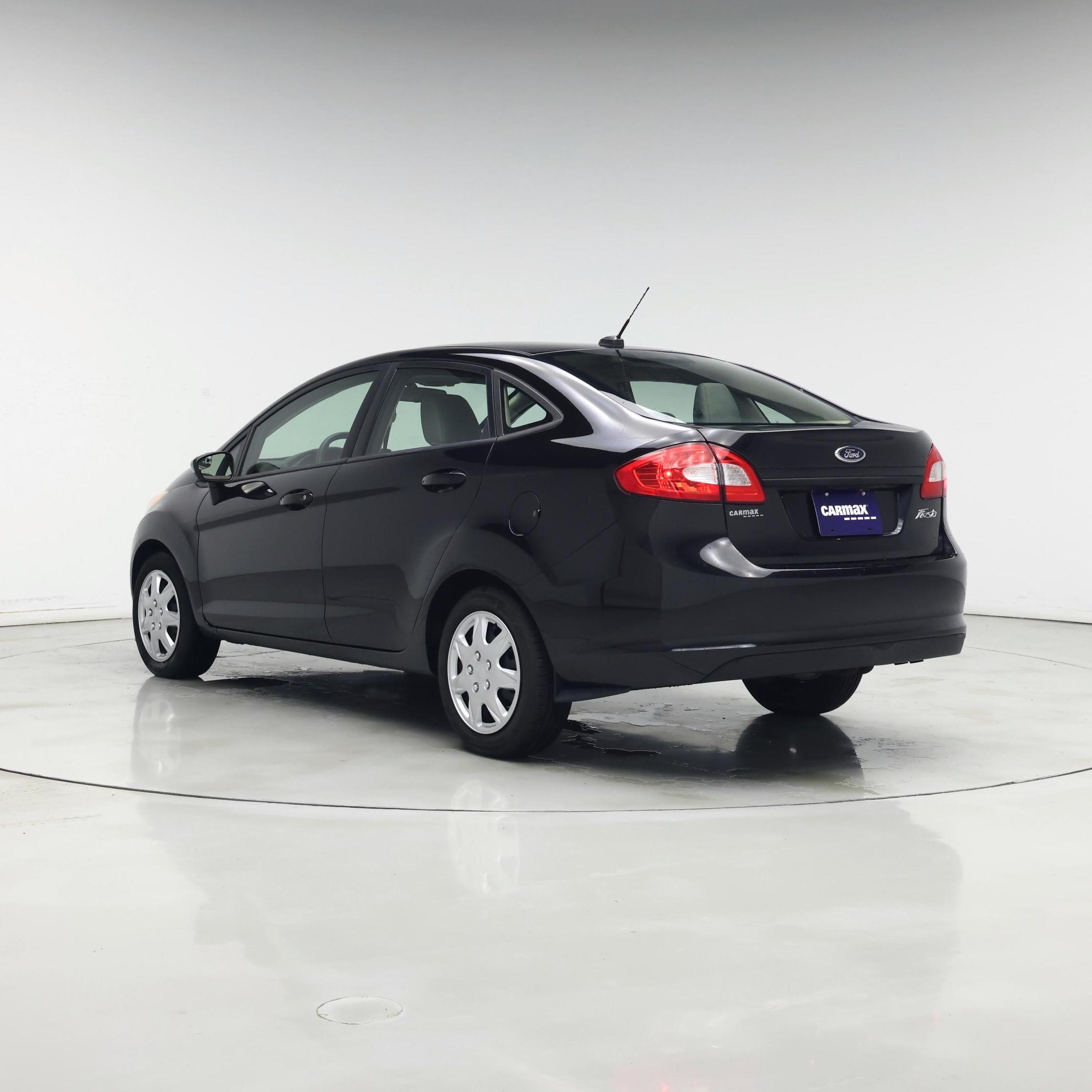 Thumbnail: 2013 Ford Fiesta - 2