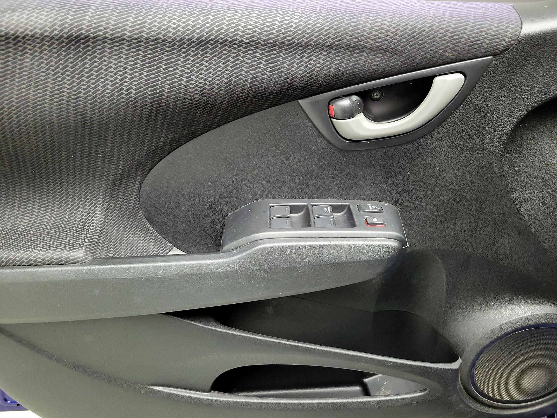 Thumbnail: 2013 Honda Fit - 12