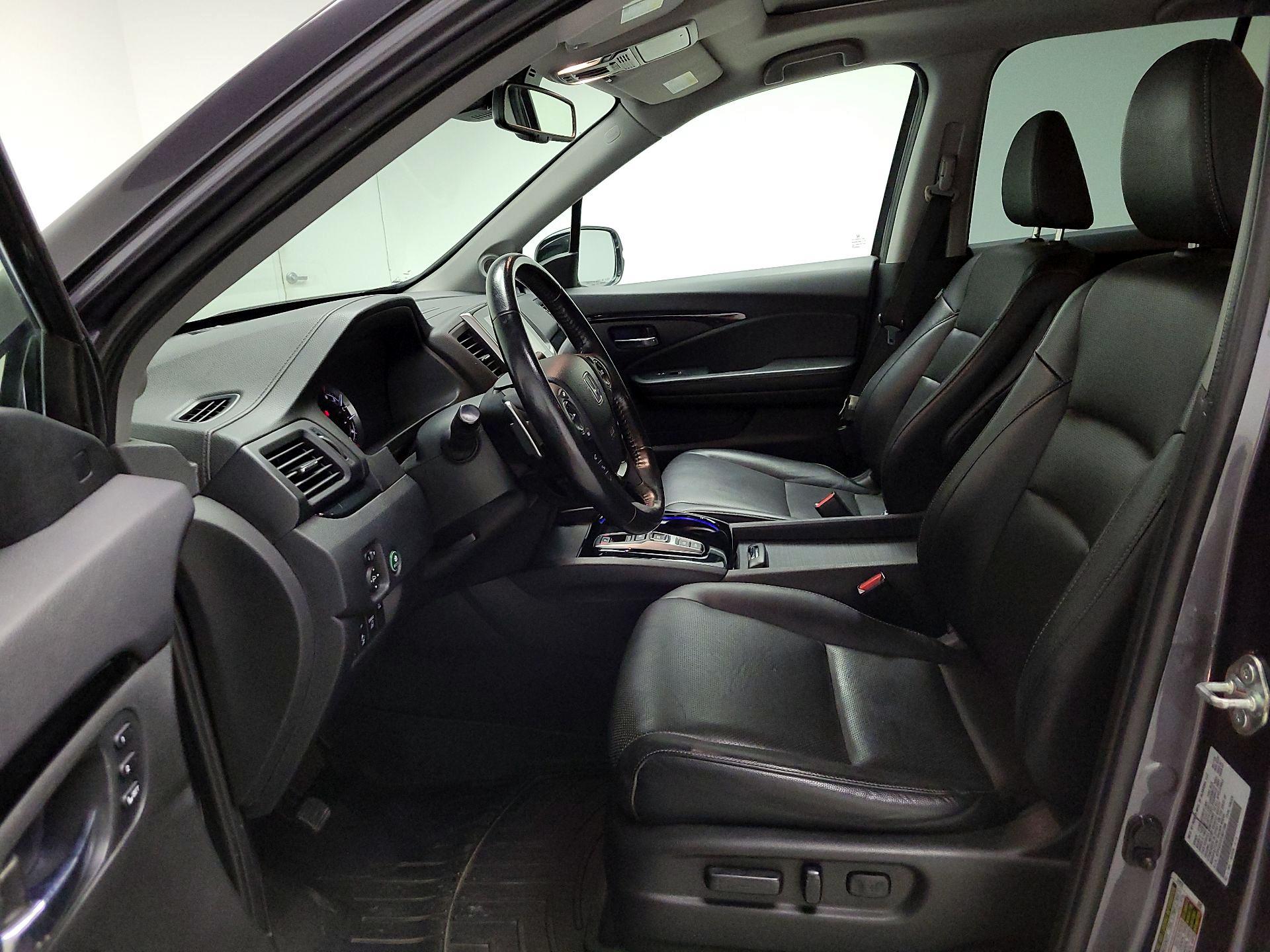 Thumbnail: 2020 Honda Ridgeline - 11