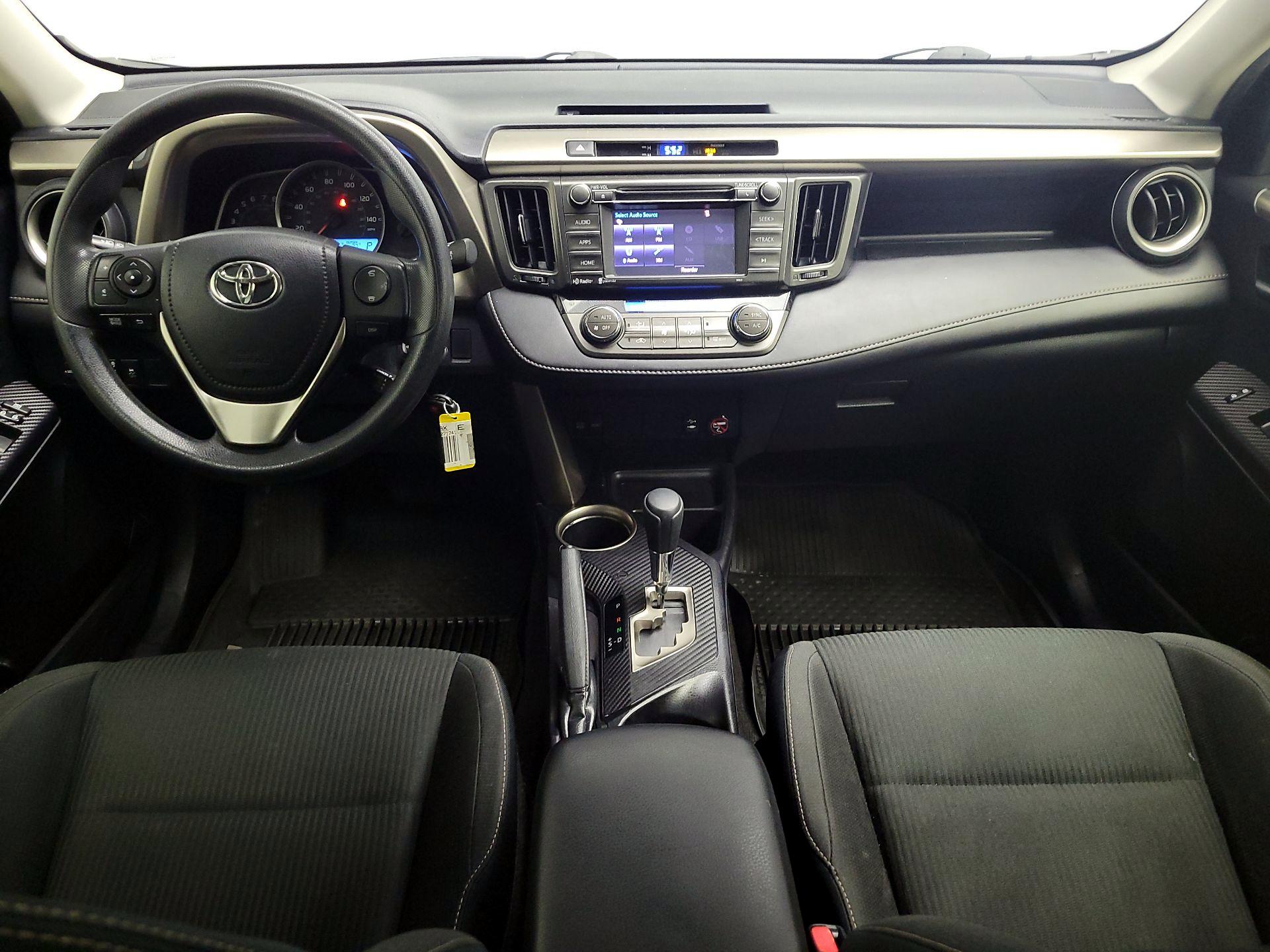 Thumbnail: 2014 Toyota RAV4 - 9